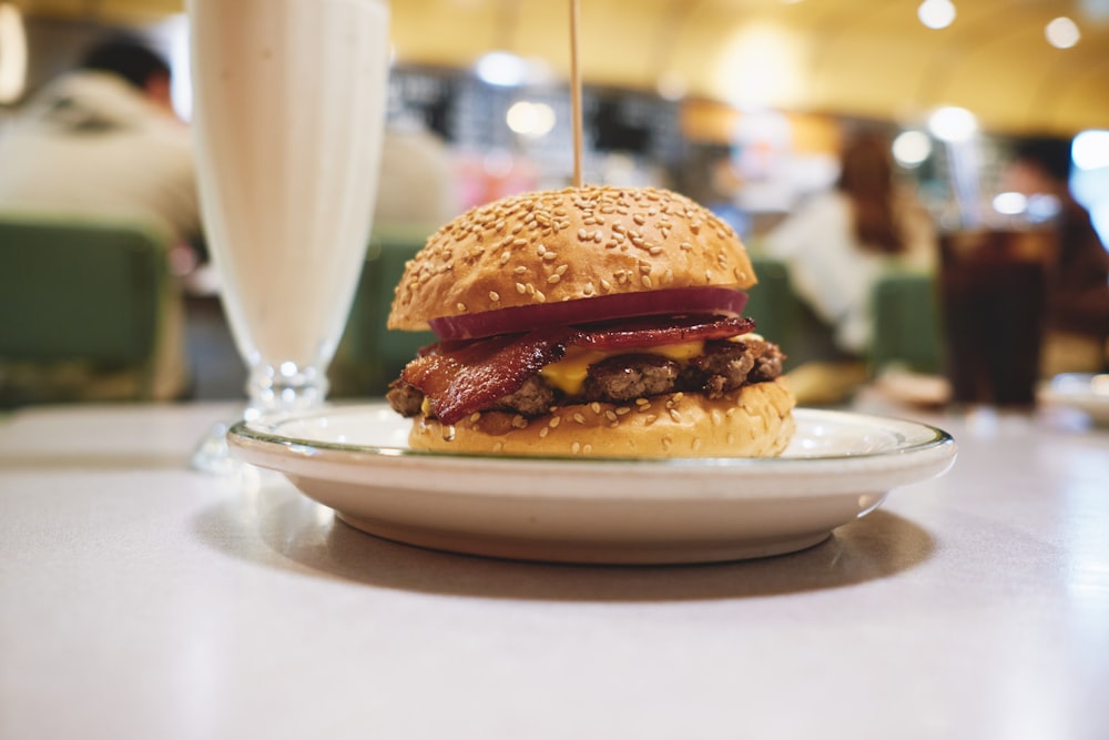 burger on white ceramic plate