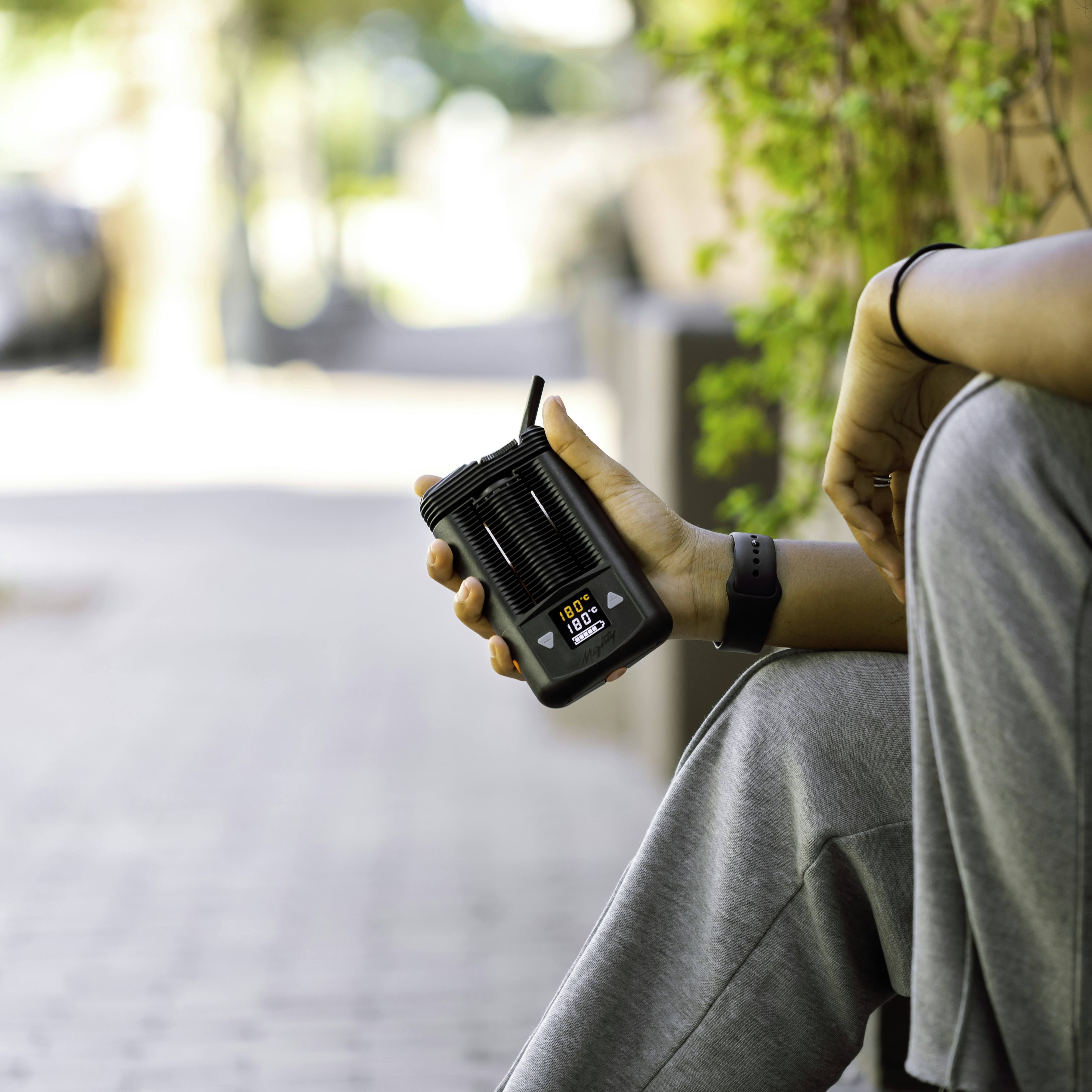 Lifeist Sells Australian Vape Subsidiary to Sharpen Focus on Nutraceuticals and B2B Cannabis