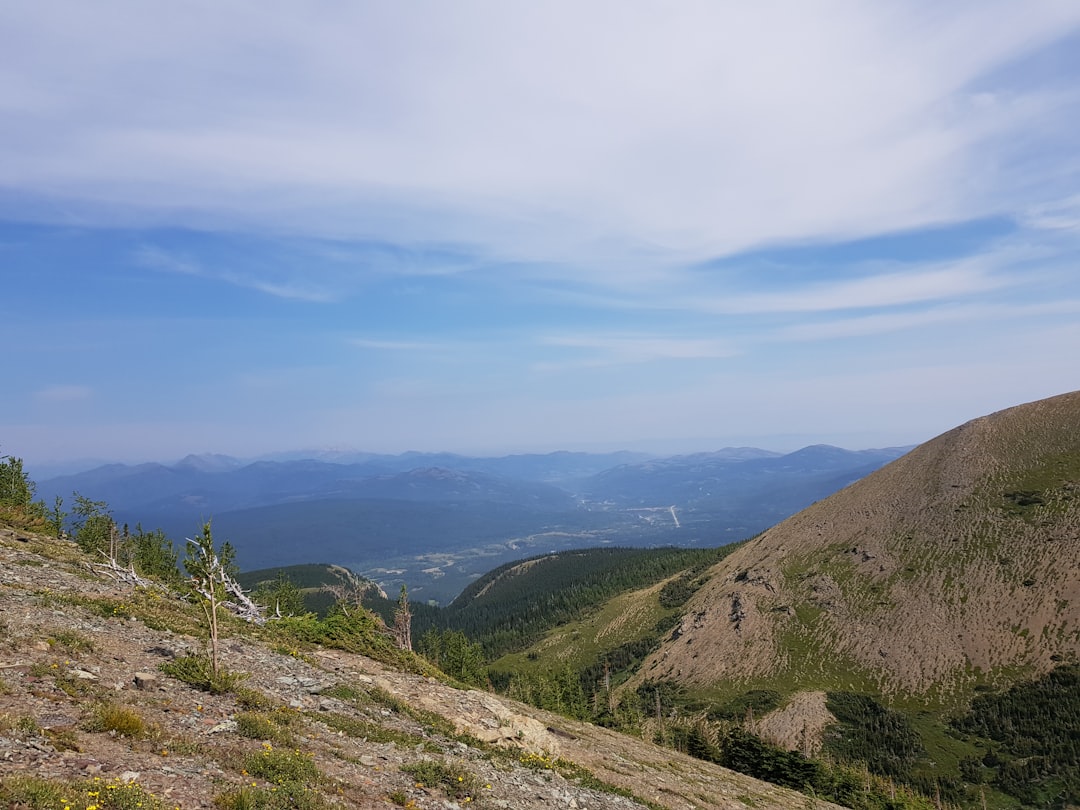 travelers stories about Hill in Alberta, Canada