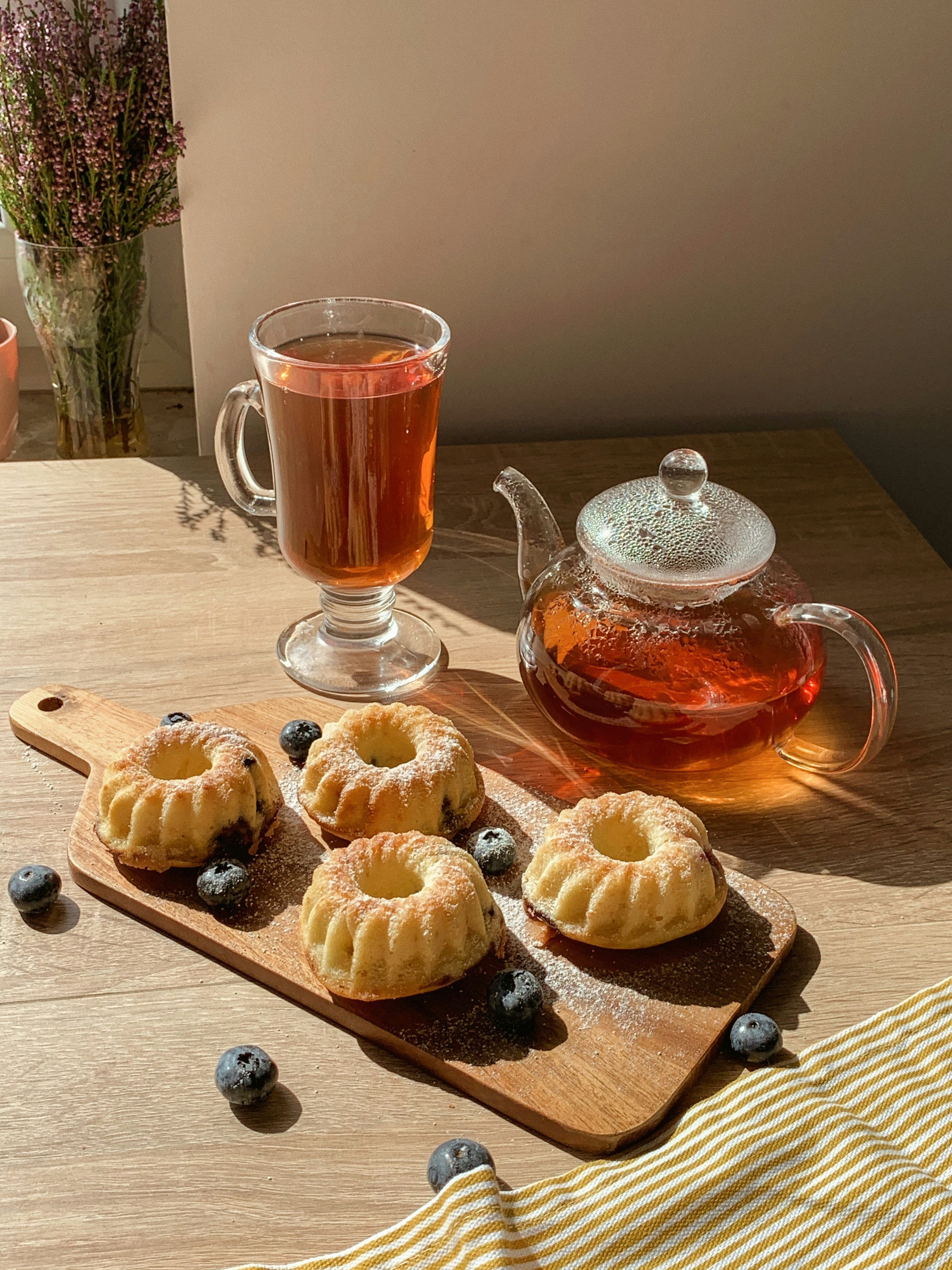 10 Loose-Leaf Tea and Dessert Pairings for Tea Lovers