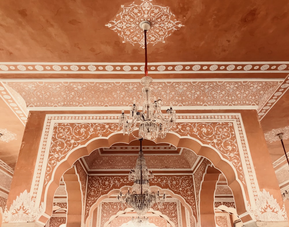 brown and white floral ceiling