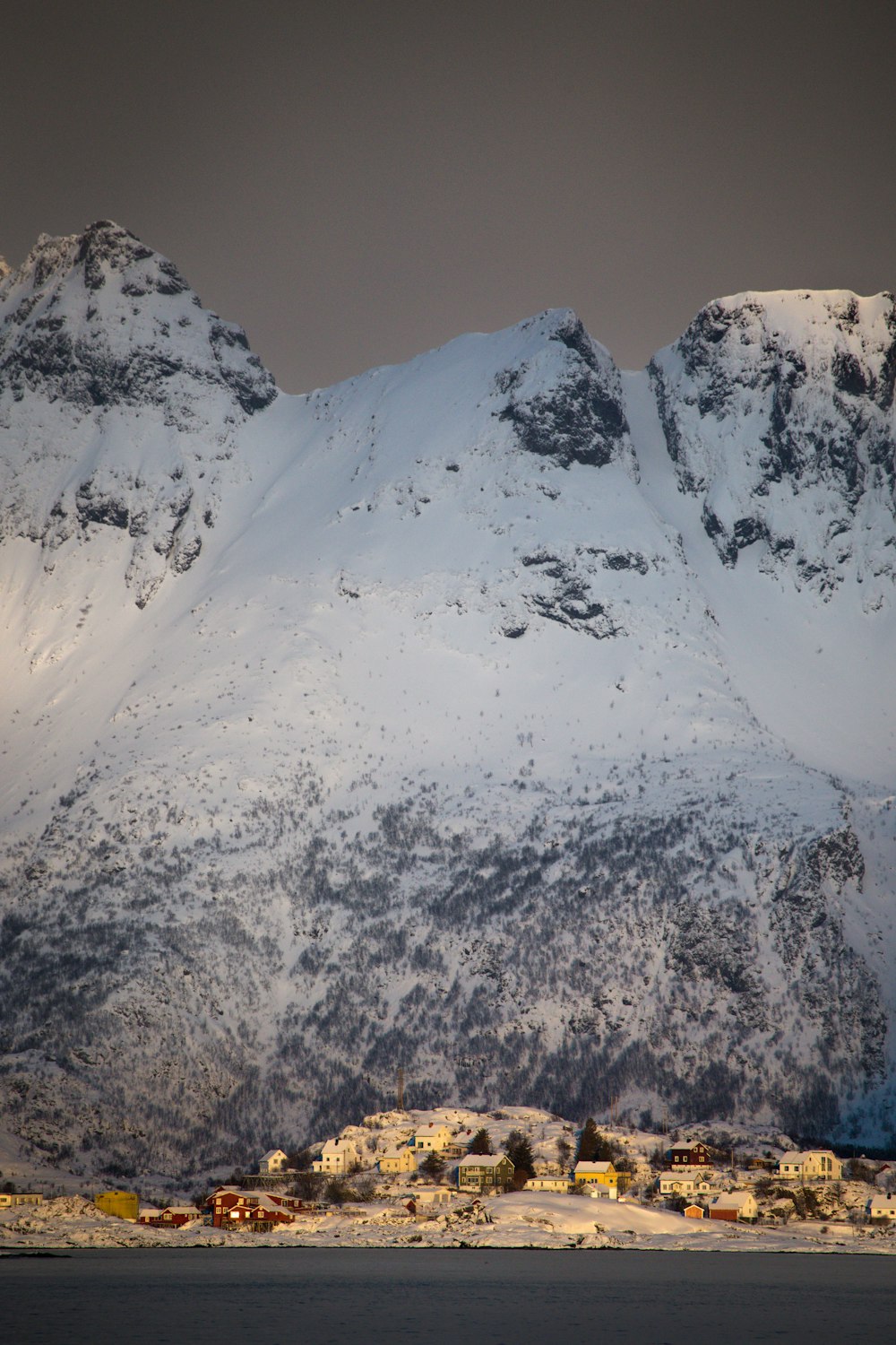 snow covered mountain during daytime