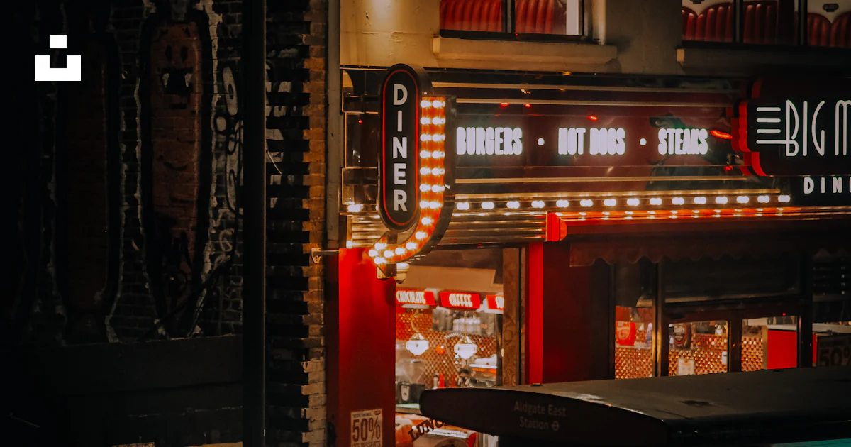 Simply Red Store Sign Red and black store signage photo – Free City Image on Unsplash