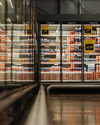 a grocery store filled with lots of drinks