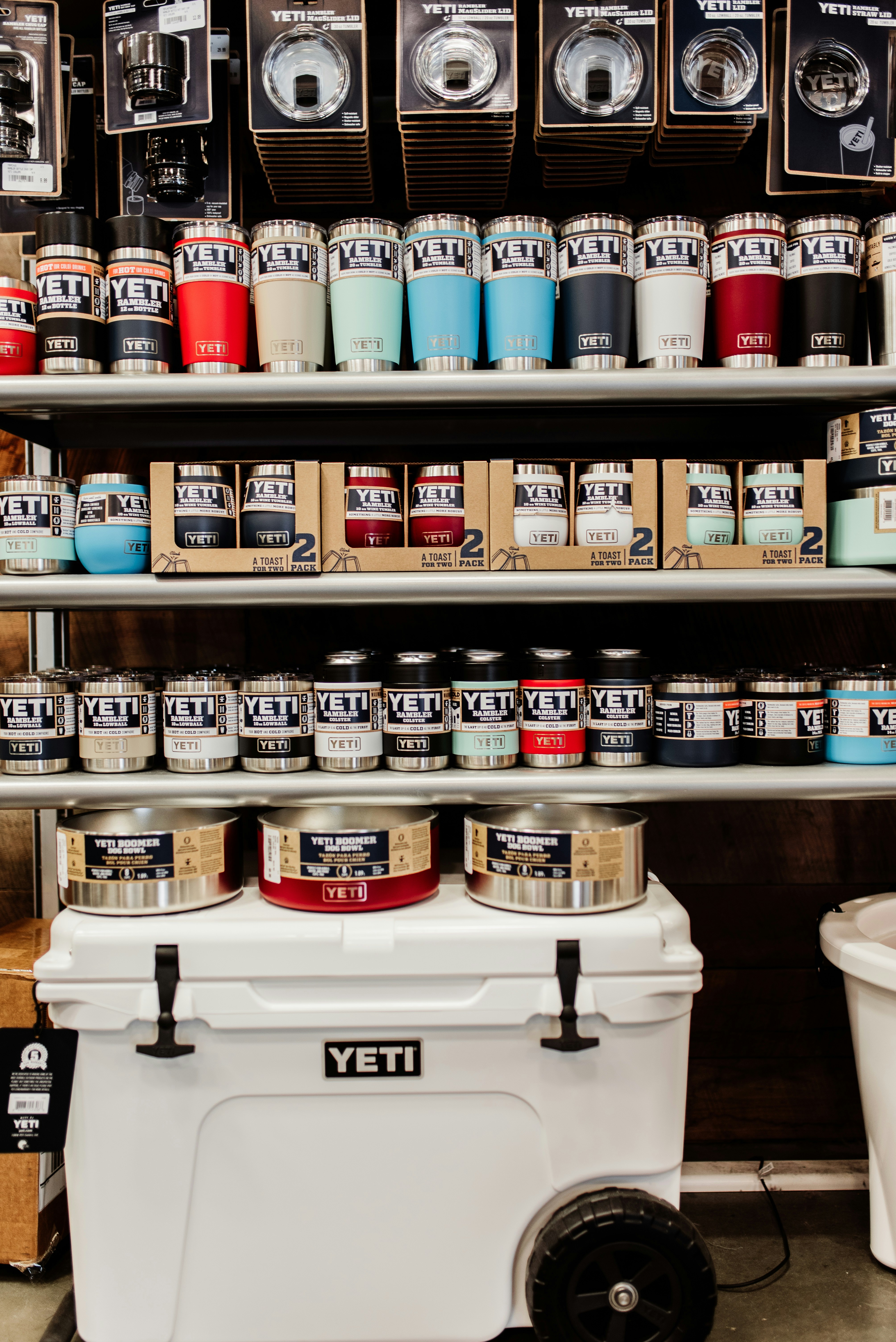 How To Paint Yeti Cups (3 Easy Ways)