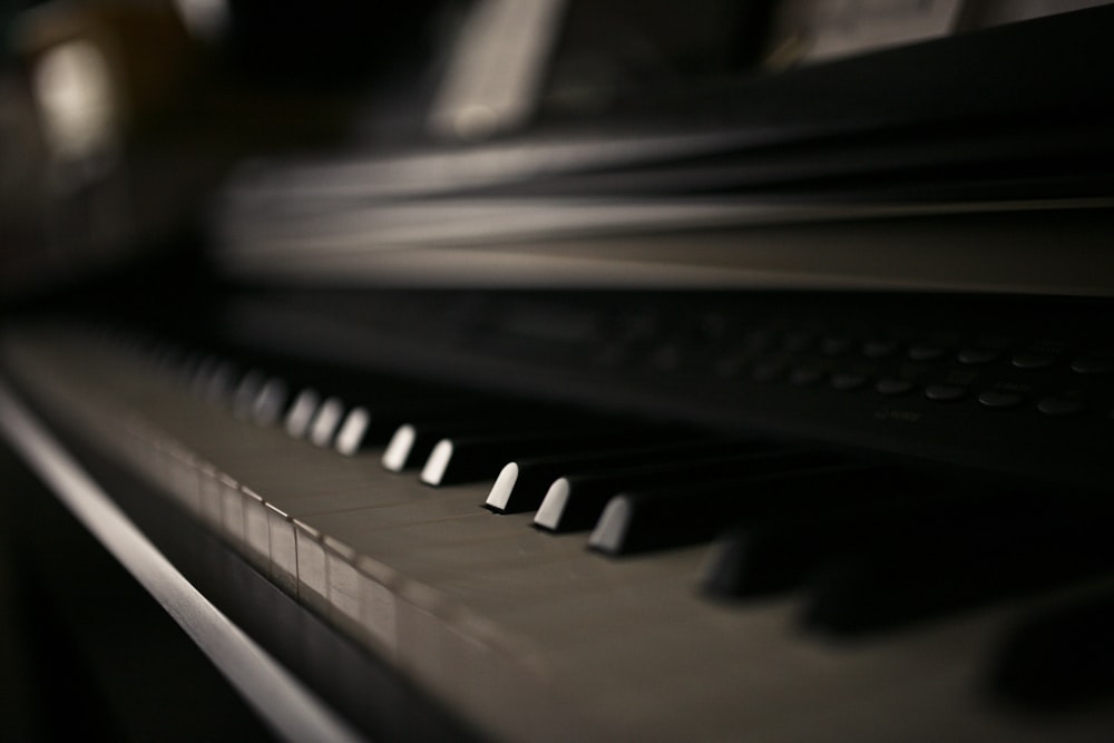 black and white piano keys