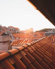 Roof tiling work