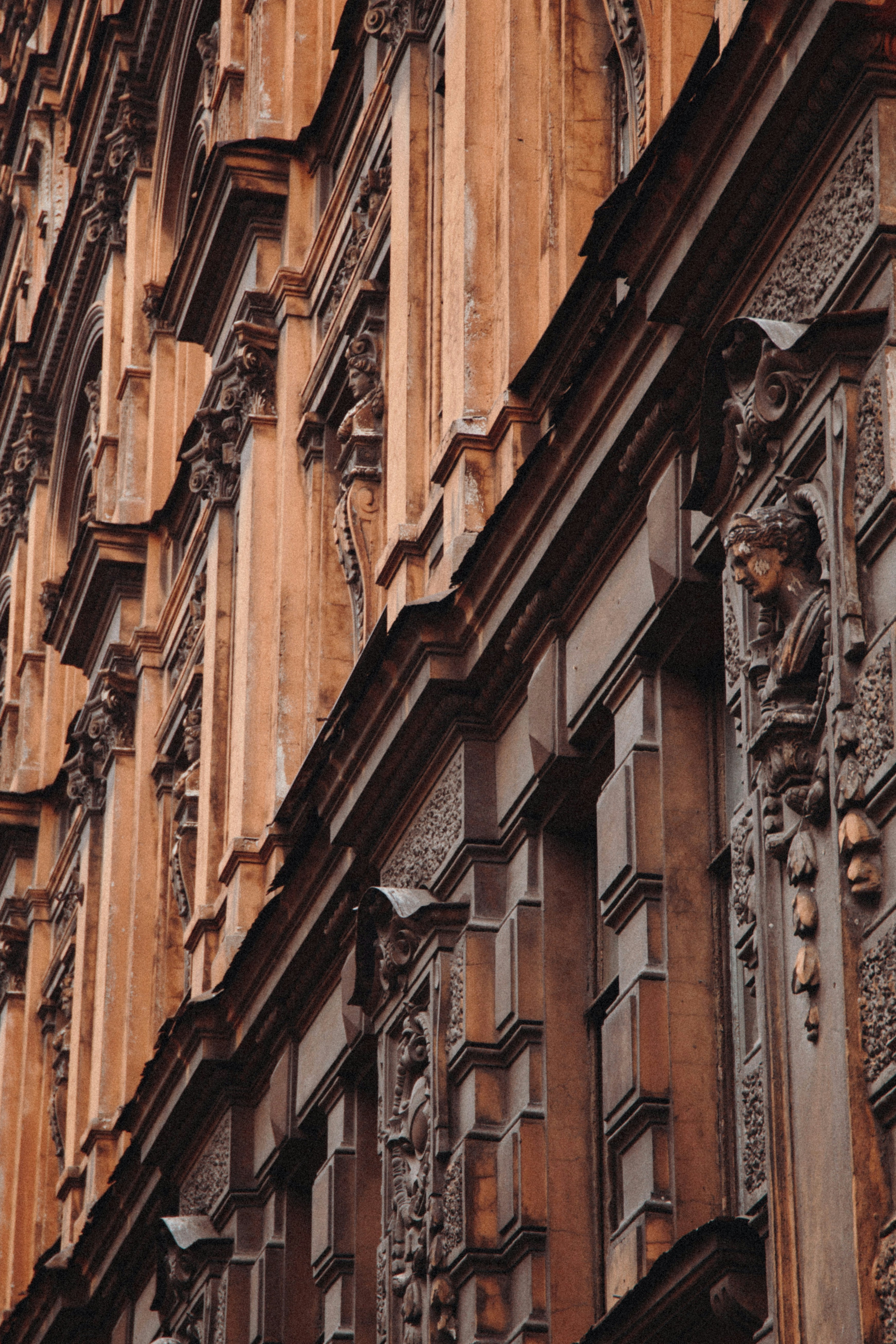 Melbourne bars to reopen from Wednesday 