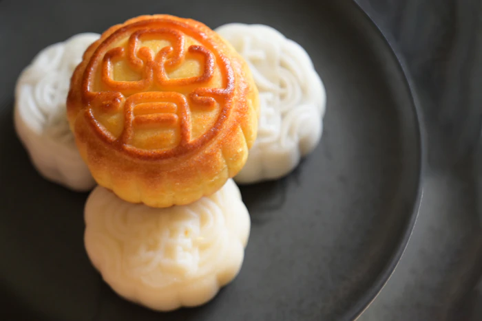 Mooncake close up with lantern