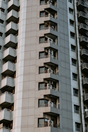 white concrete building during daytime