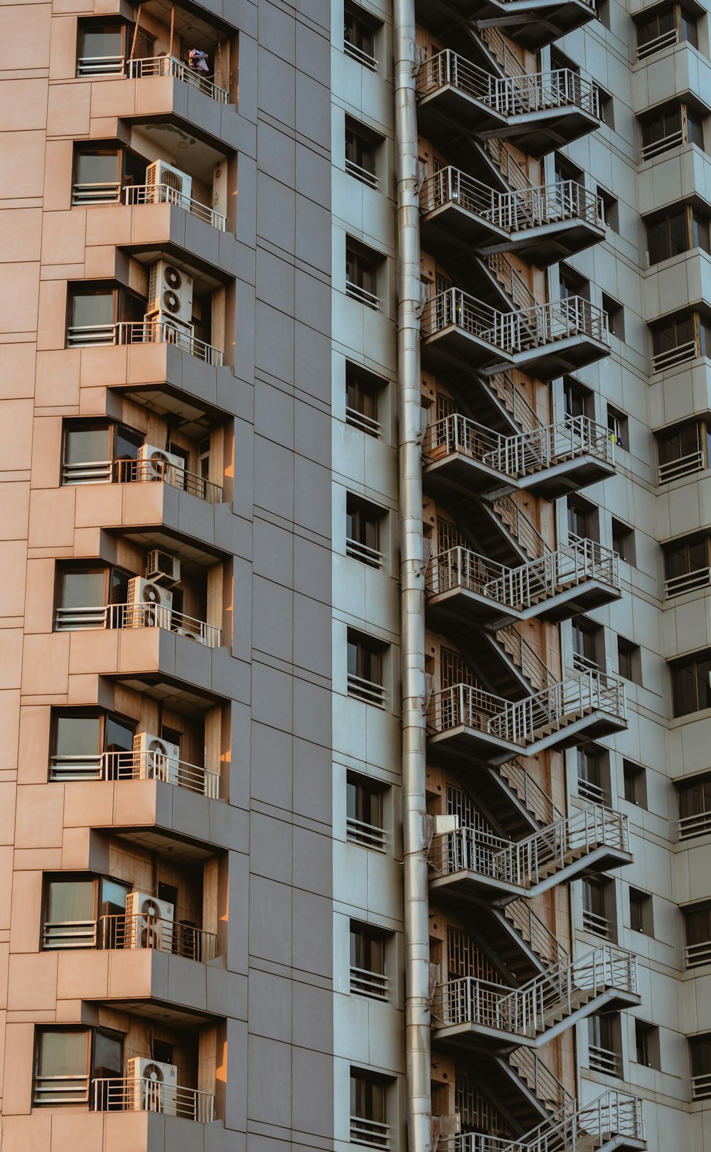 brown and white concrete building