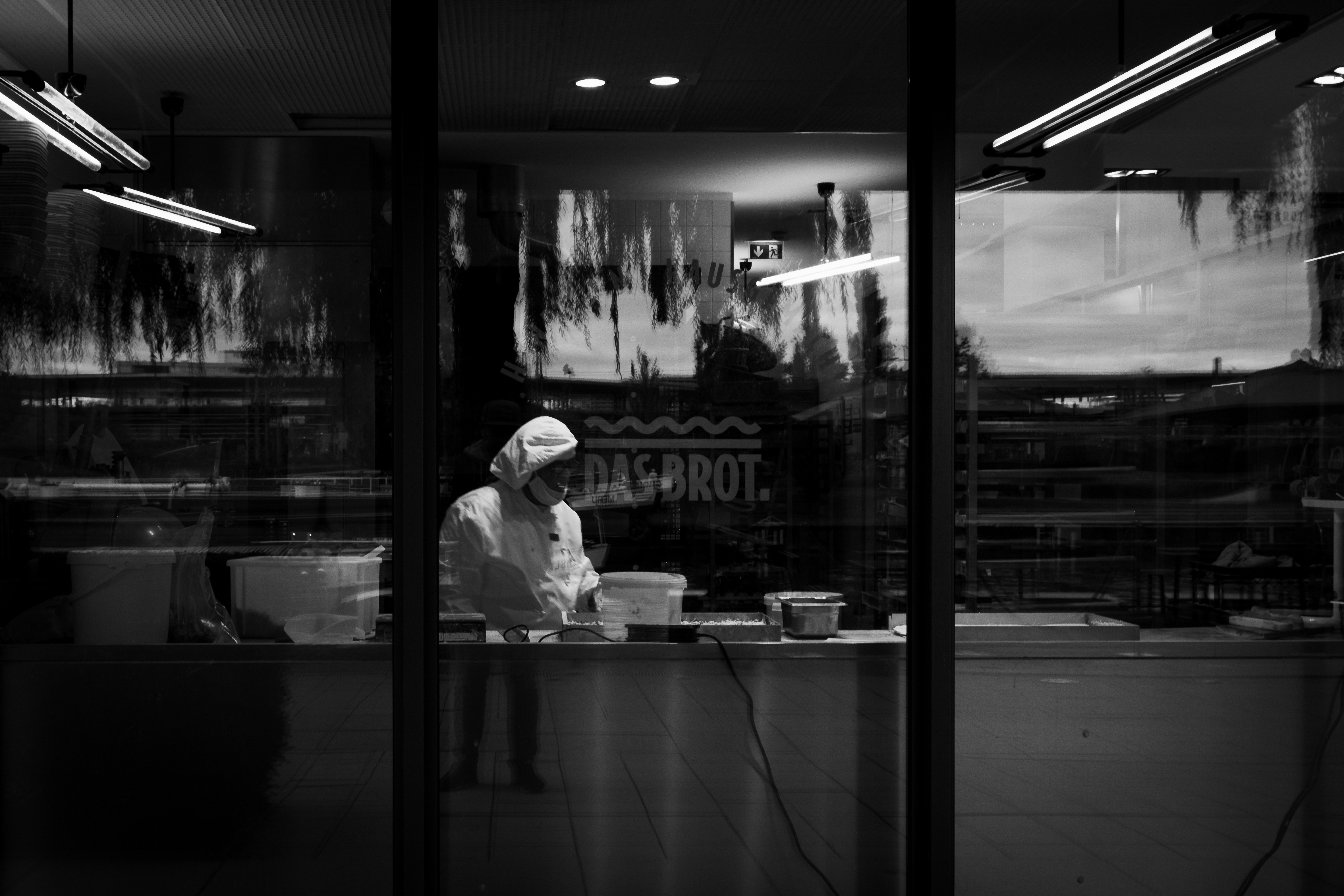 Photo by monochromatze