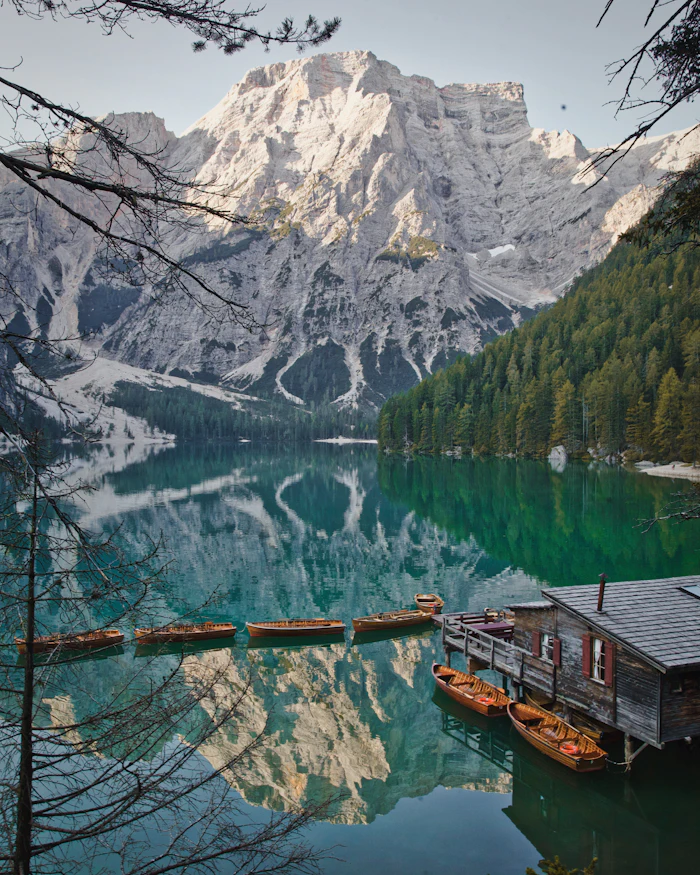 Bootshaus am Pragser Wildsee — Angebot in Südtirol