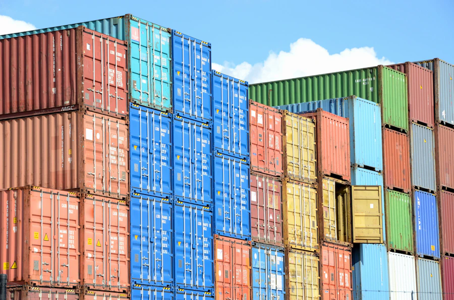 Container vận chuyển