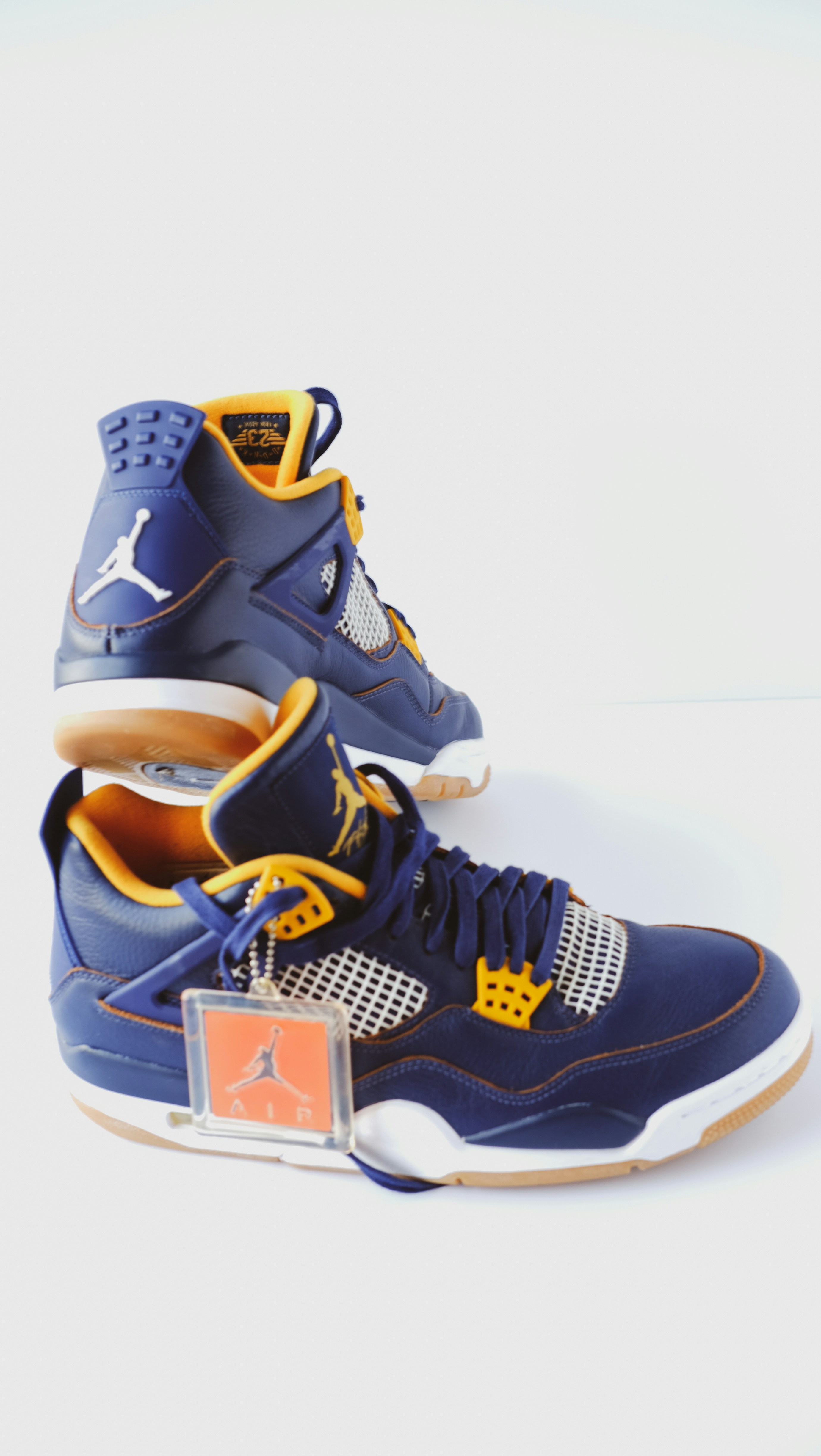 Jordan 4