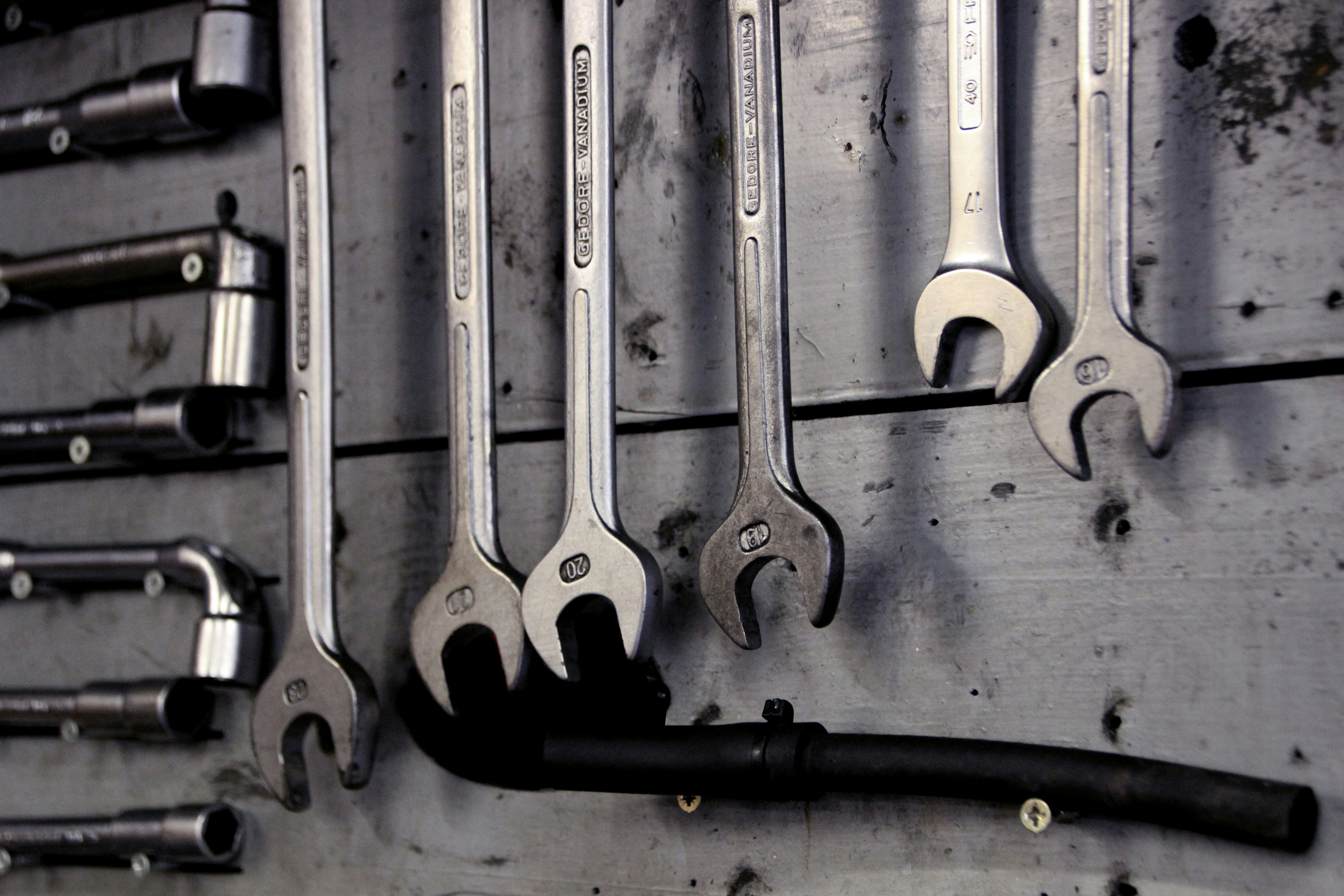 Fifty Bucks or Five Hundred: Picking the Right Torque Wrench Without Wasting Money