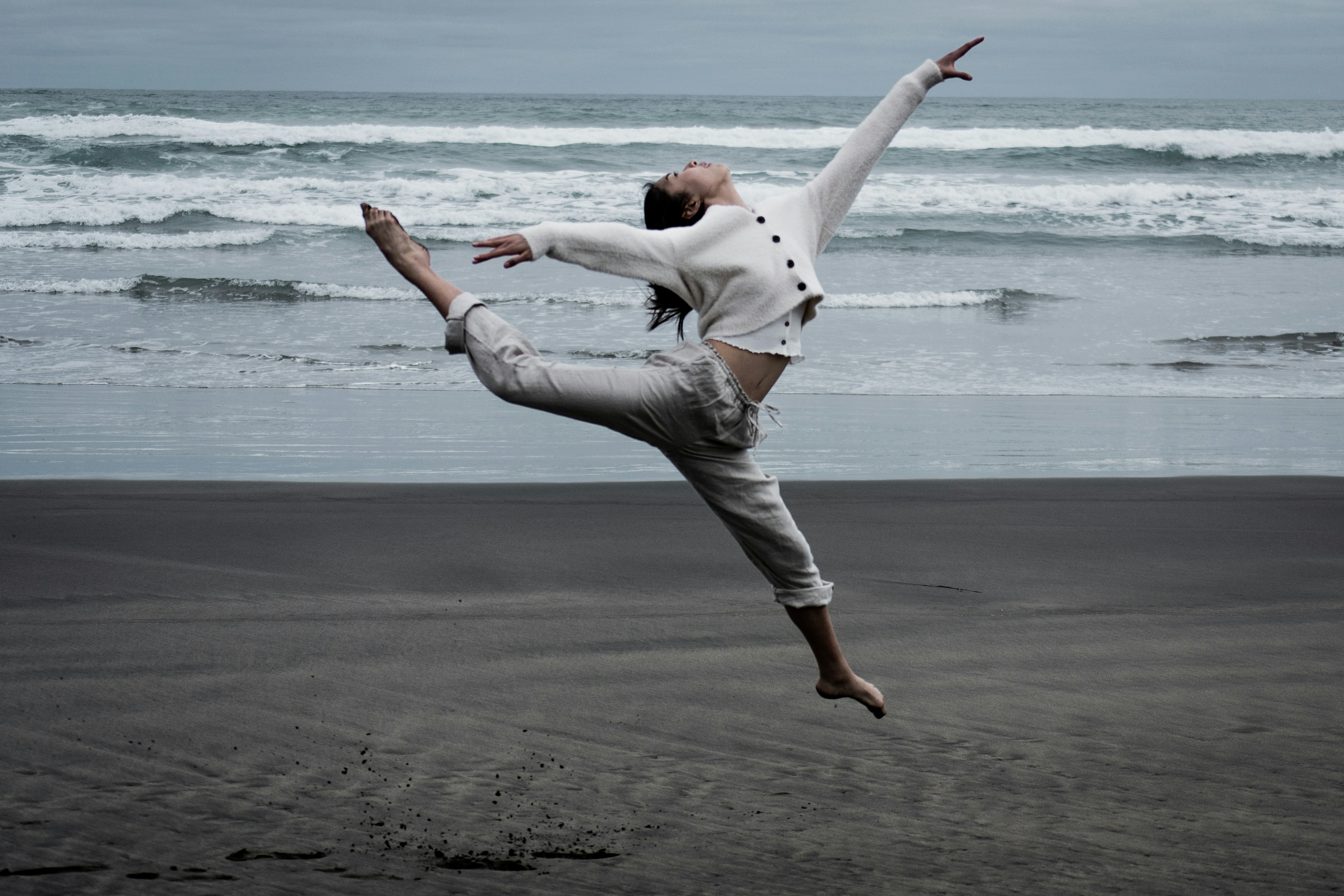 Dance interventions improve quality of life and reduce depressive symptoms in breast cancer survivors