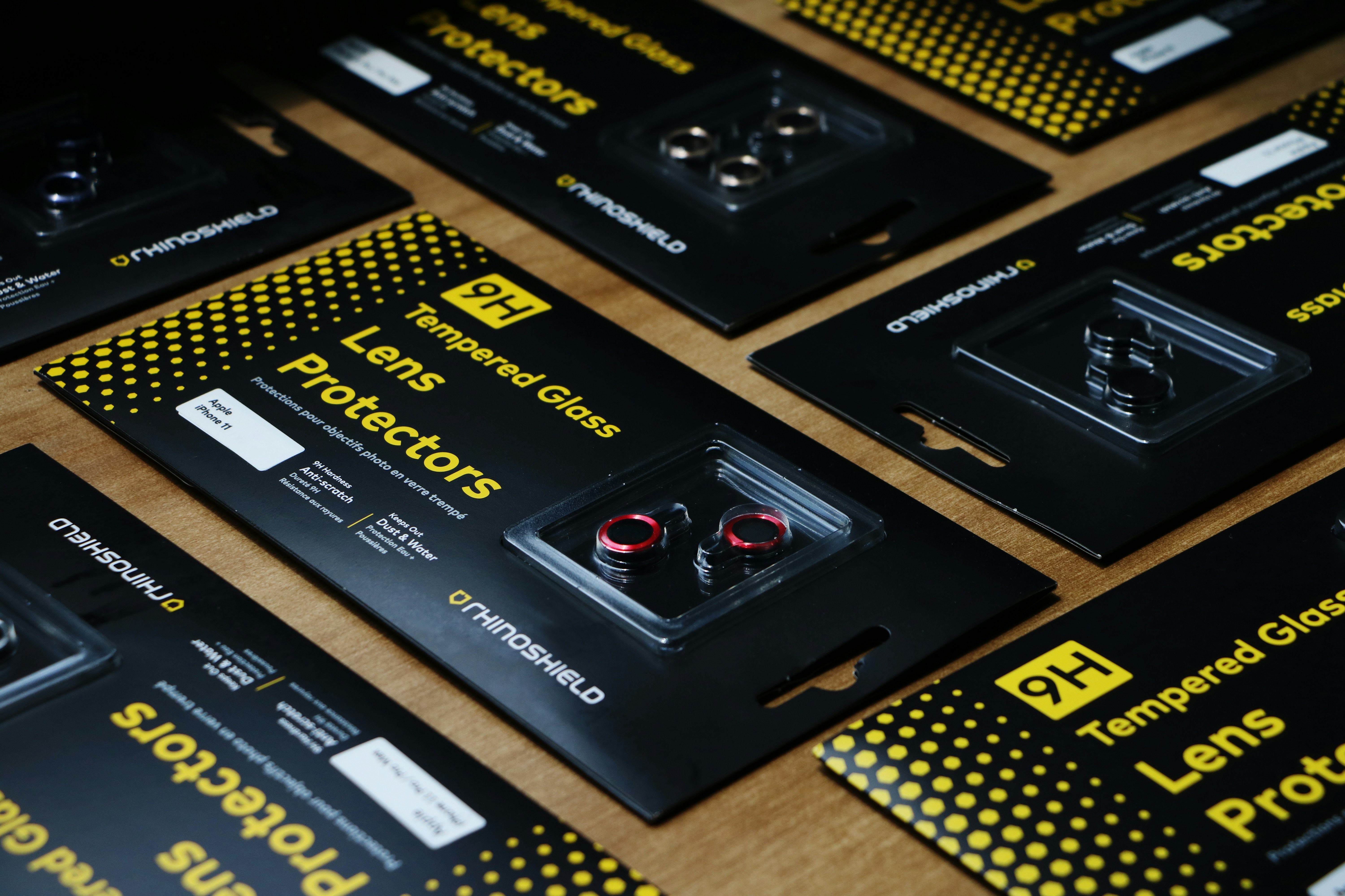 mixer de áudio preto e amarelo