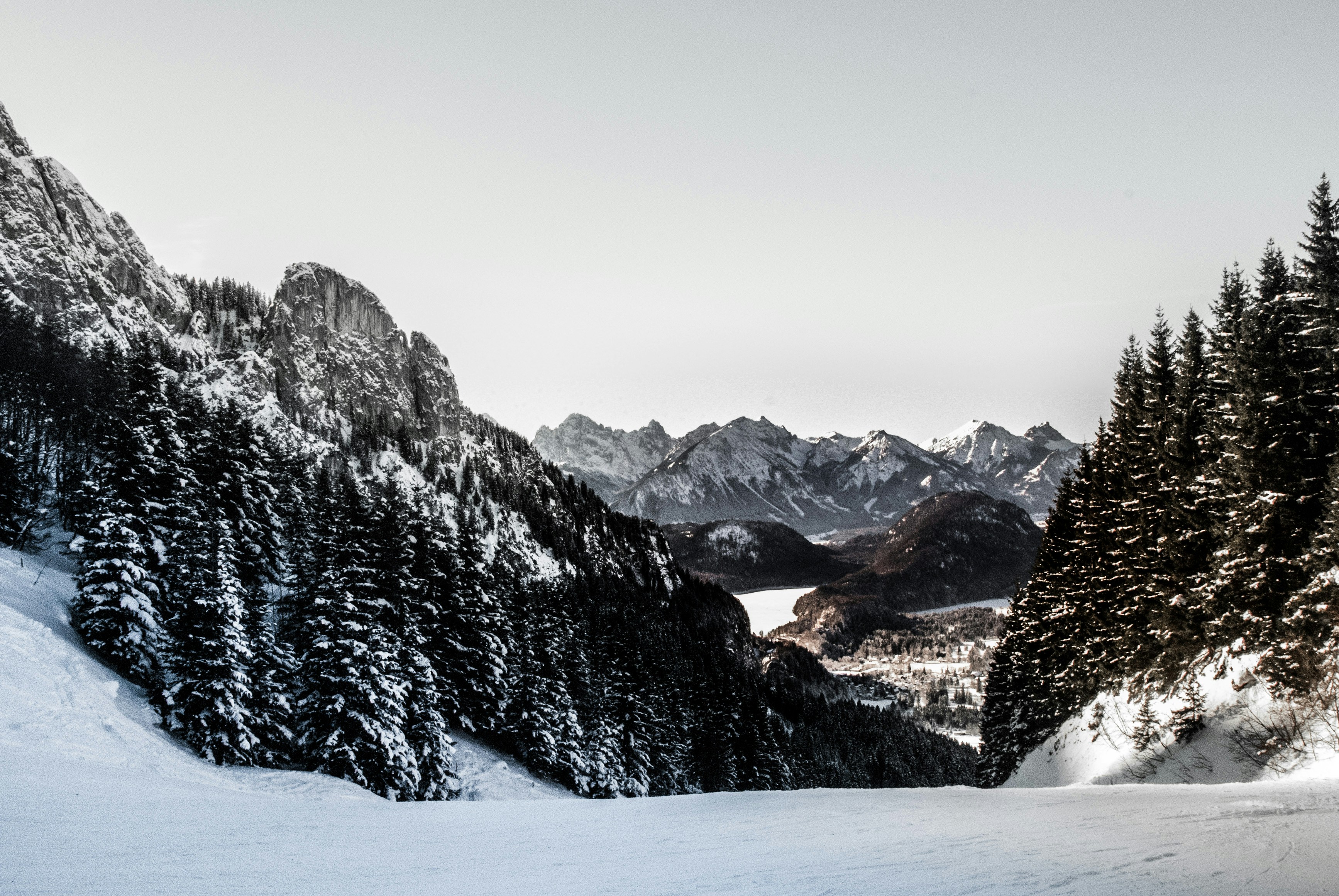 snow covered mountain during daytime