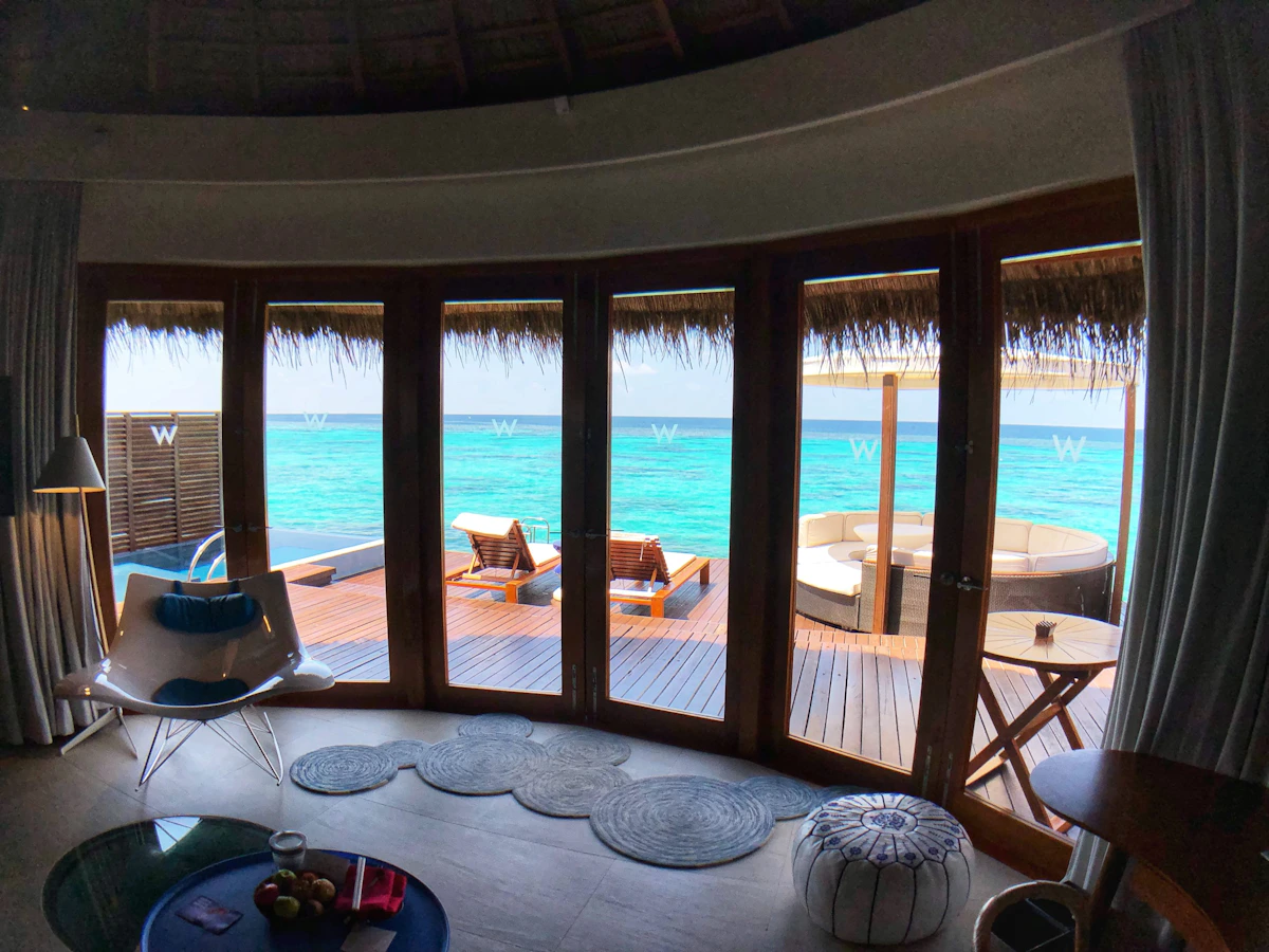 Premium guest space