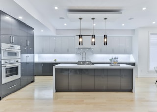 stainless steel kitchen sink with faucet