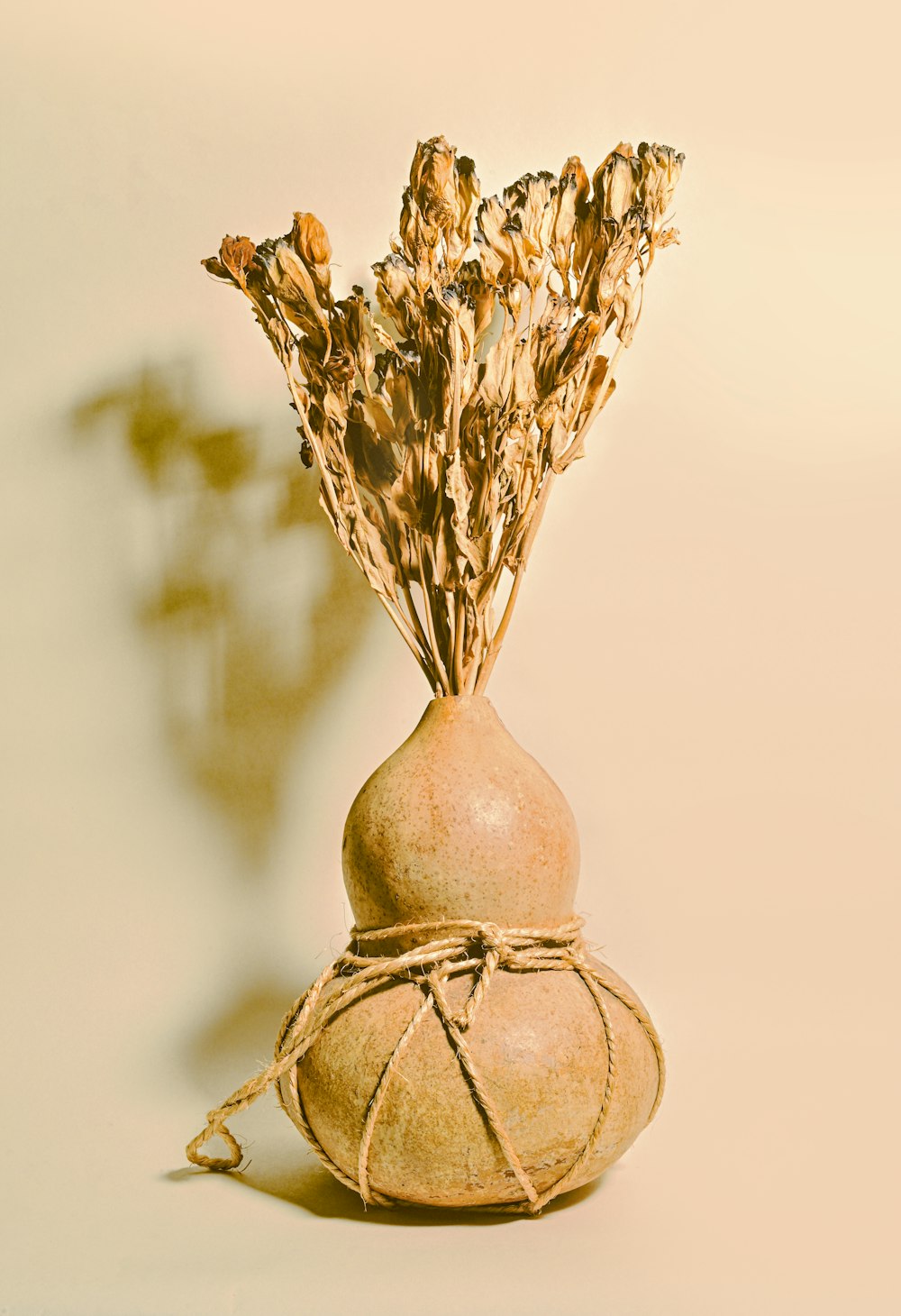 gold and white floral ornament