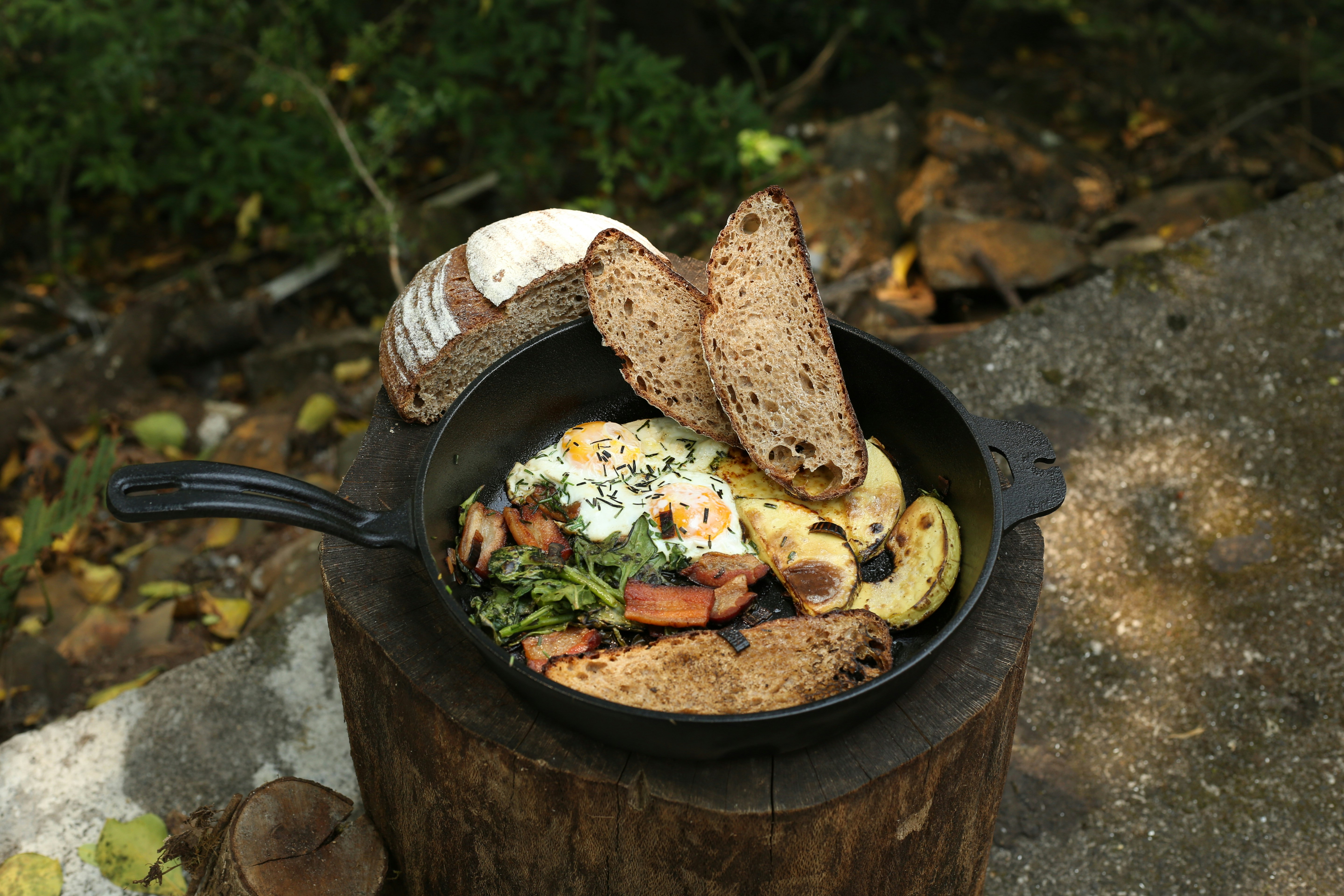 sliced meat on black pan