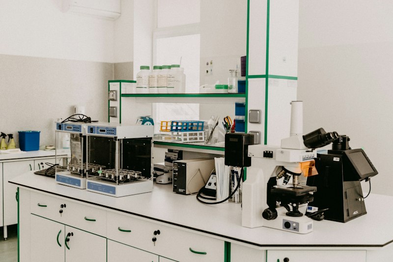 scientific instruments laboratory research