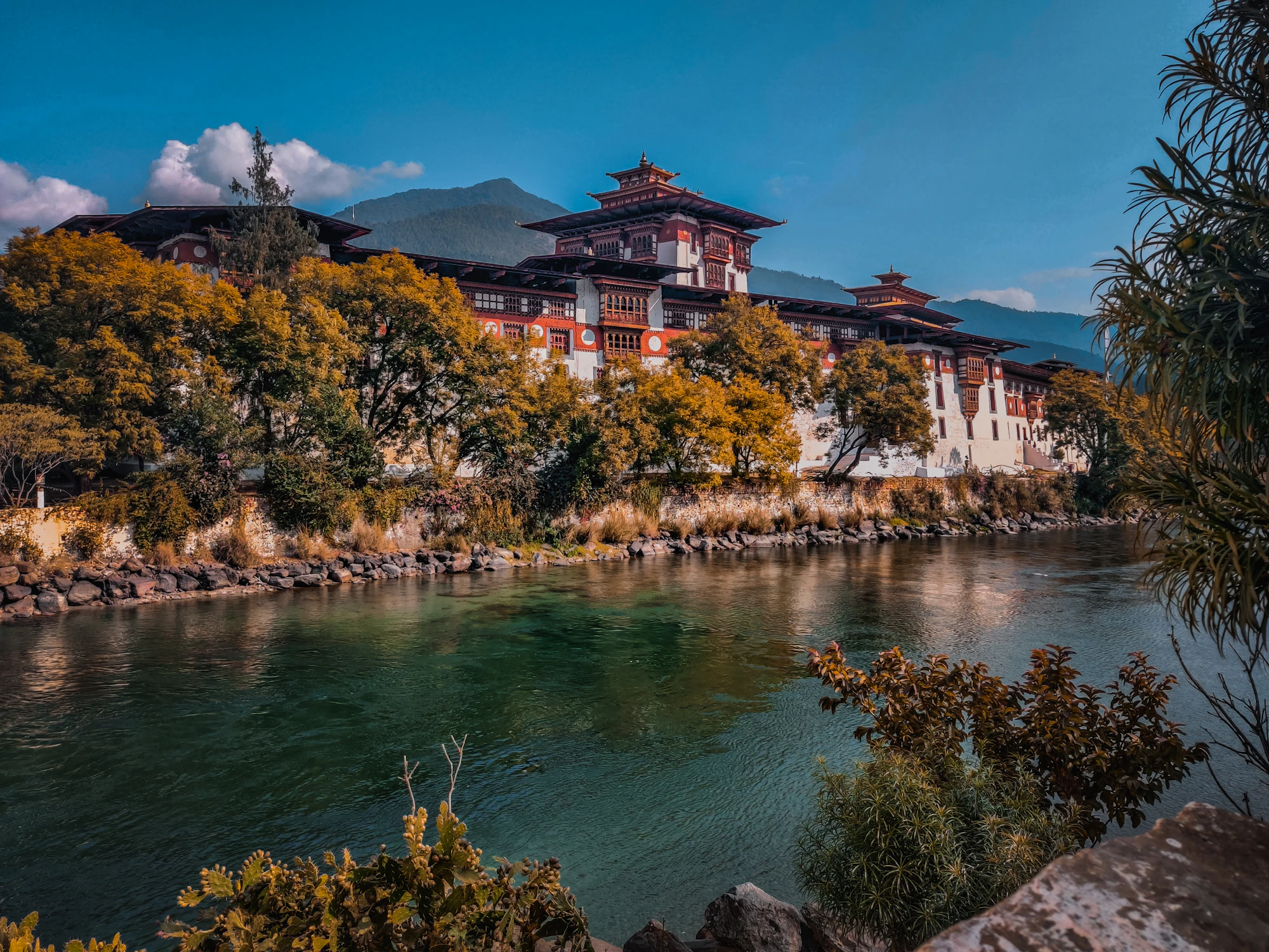 Bhutan - Dzongs, valleys and the Tiger's Nest