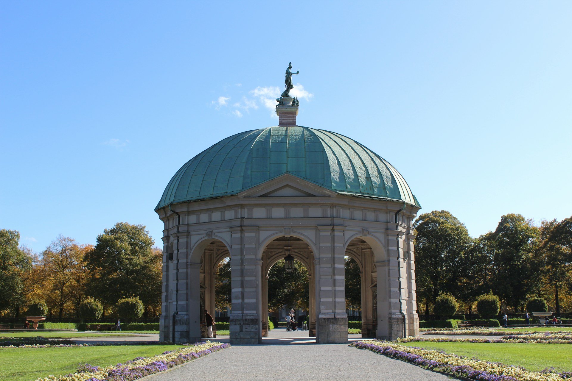green dome building under blue sky during daytime
