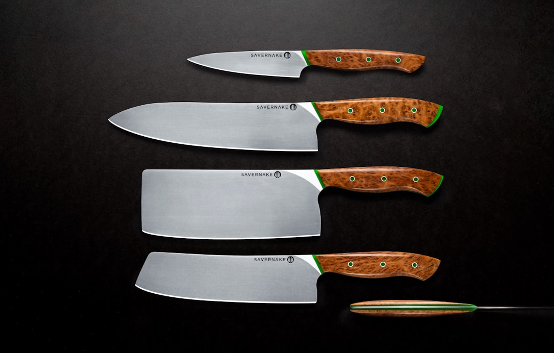 7 Arten von Outdoor- und Indoor-Messern, in die Sie investieren sollten , Shieldon