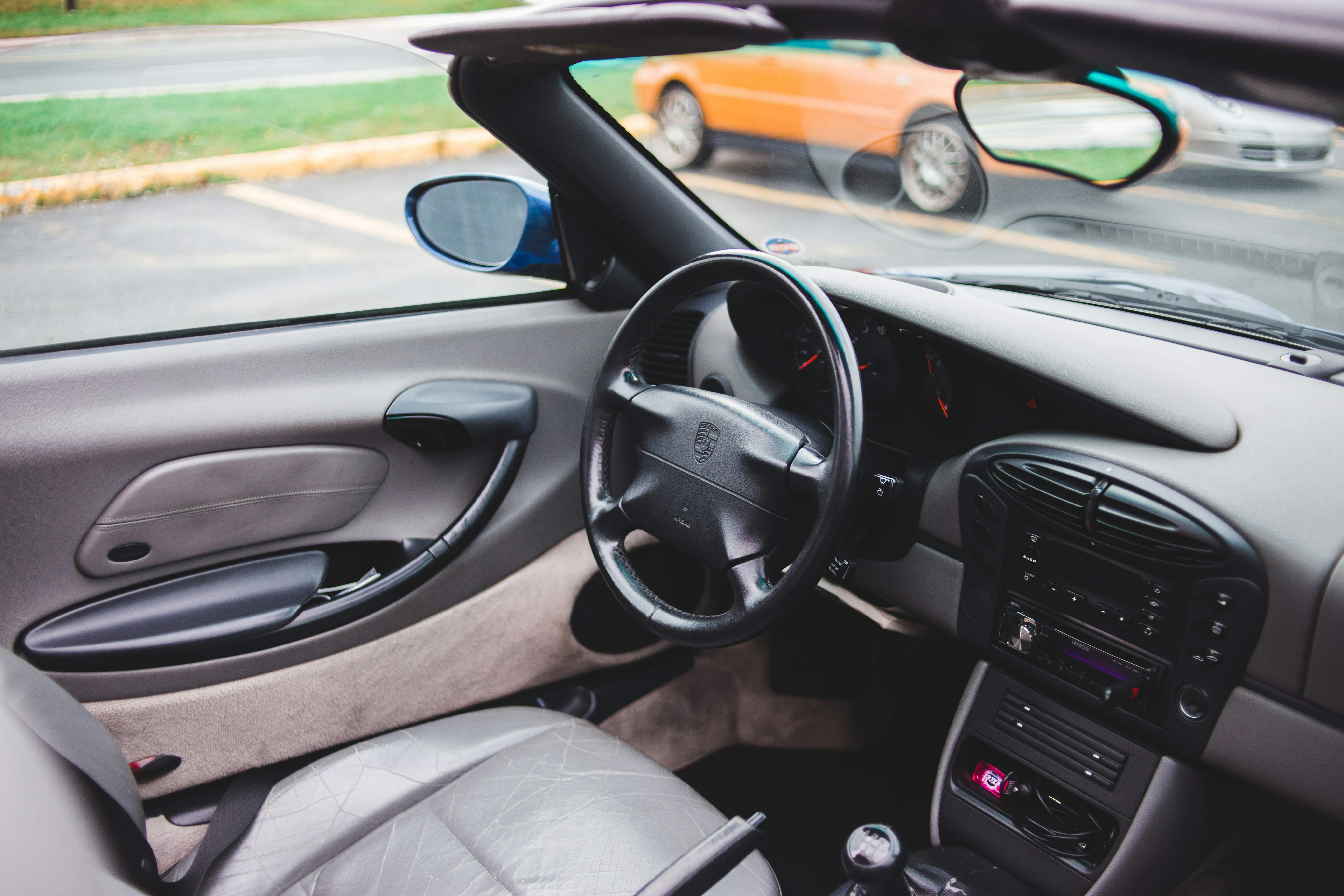 Photo by introspectivedsgn