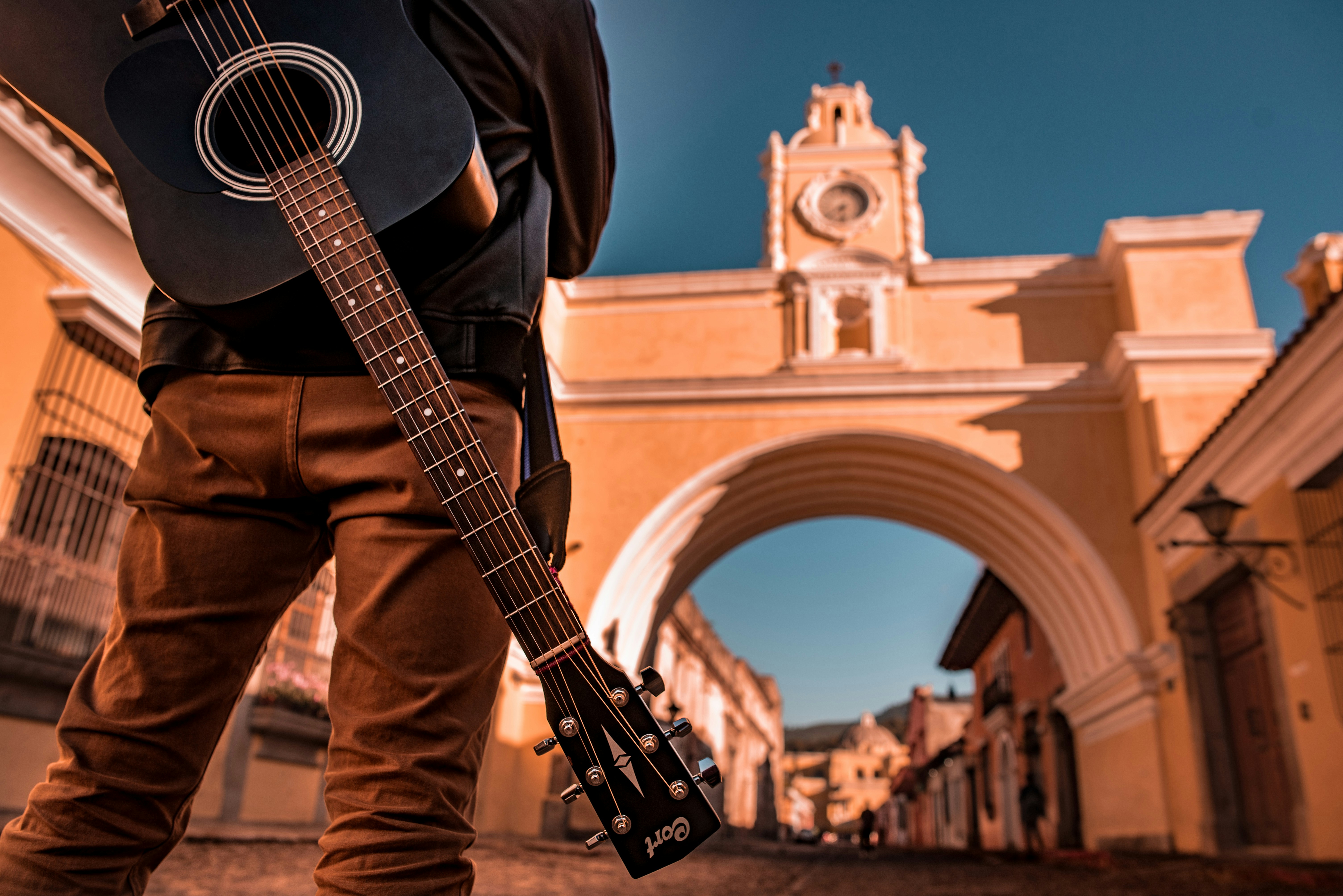 Música en la Calle del Arco de la Antigua Guatemala.