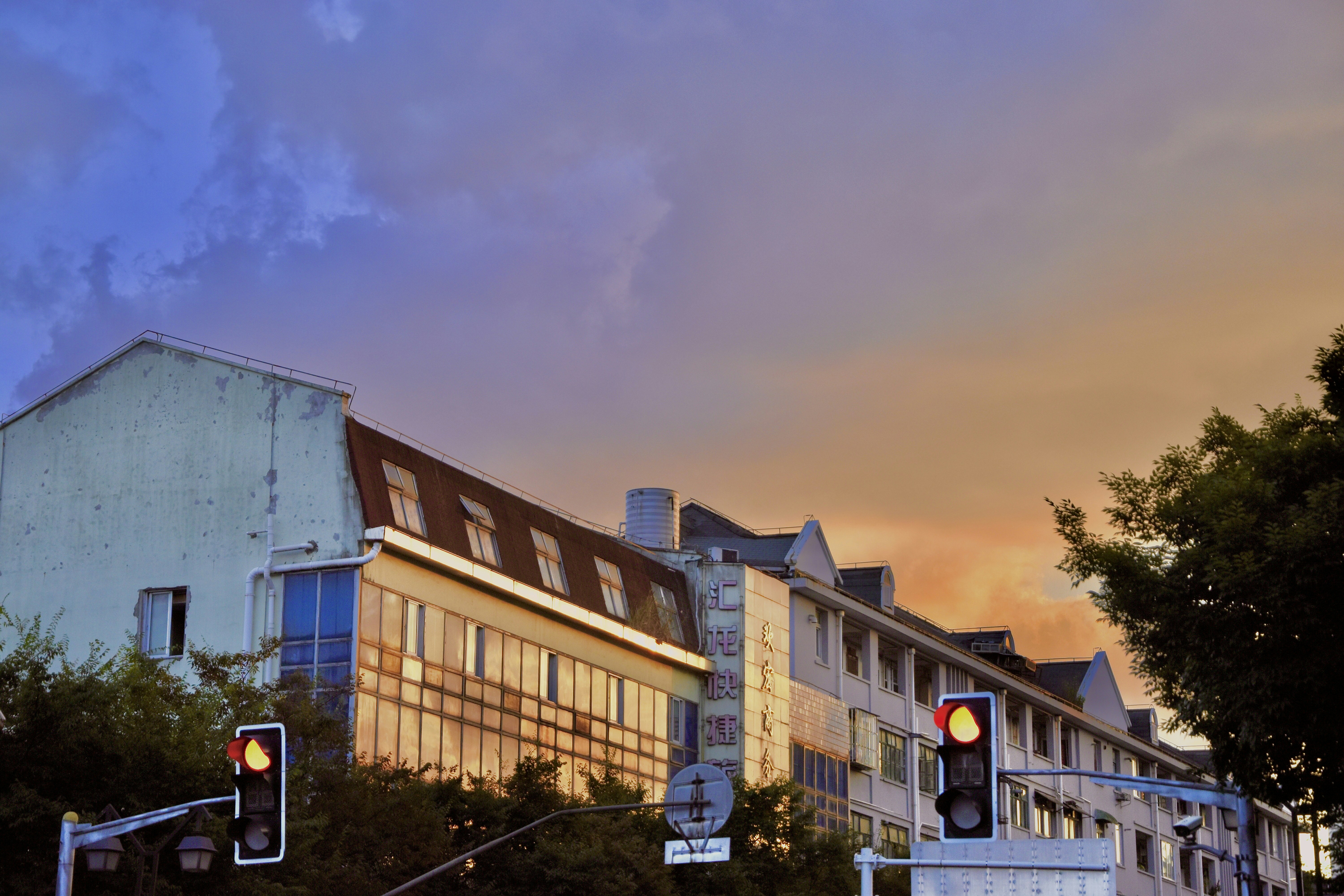 Photo by jizhidexiaohailang