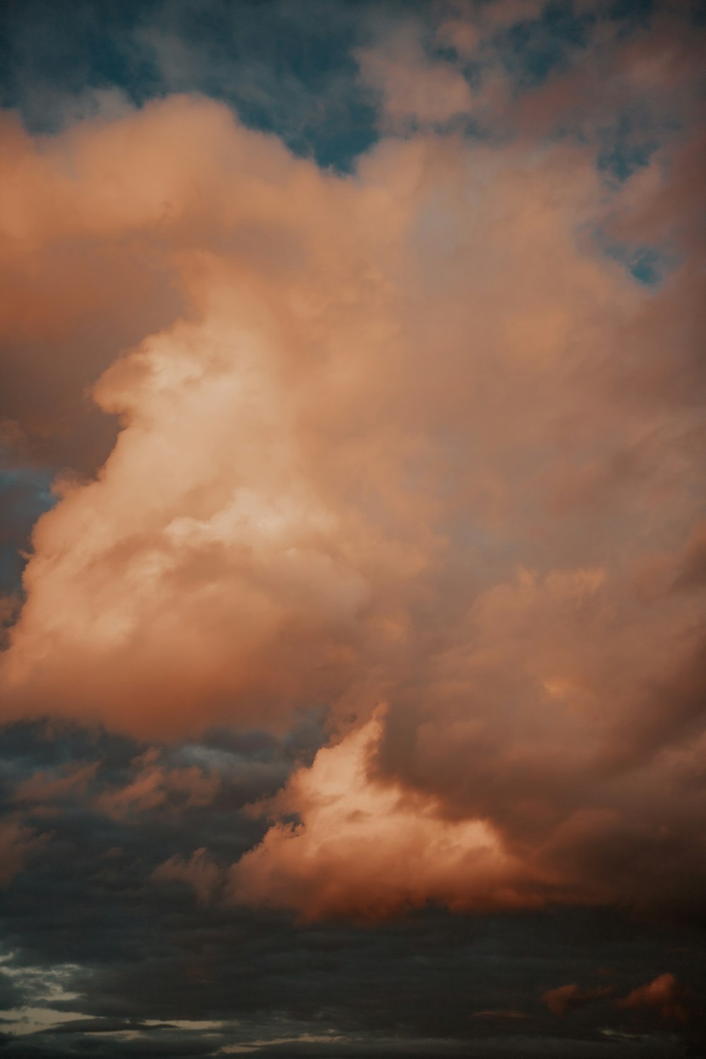 white clouds and blue sky during daytime