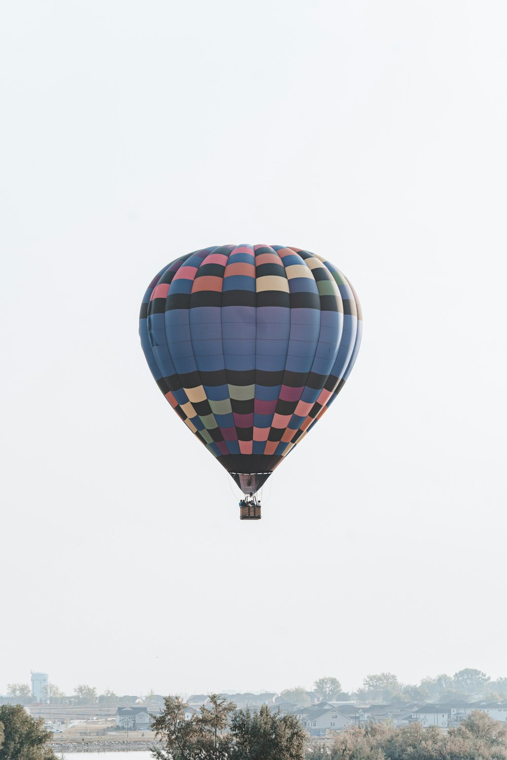 red blue and yellow hot air balloon