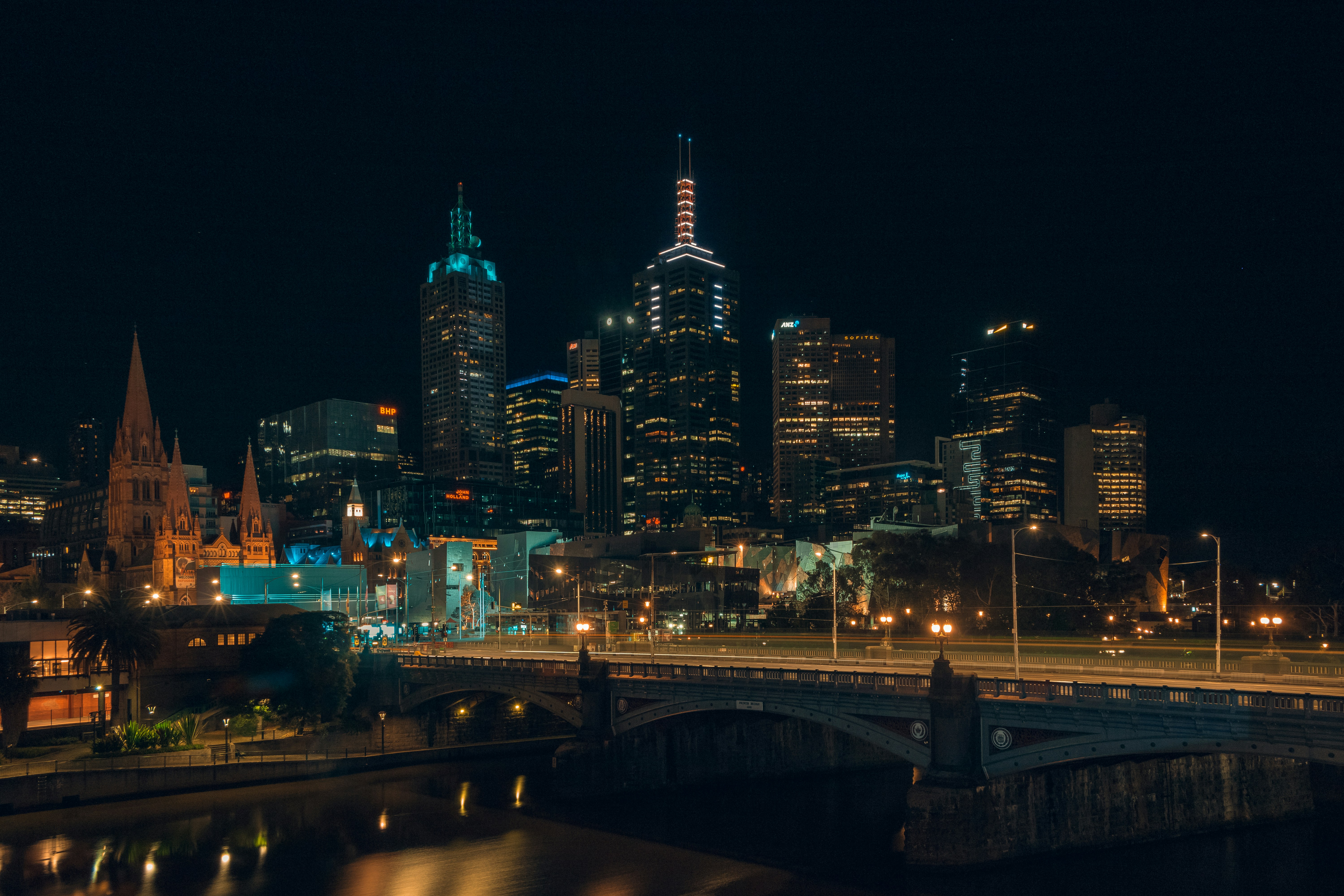 photo-1602206244859-505eea14a231?ixid=M3wxMjA3fDB8MXxzZWFyY2h8N3x8d2ViJTIwZGVzaWduZXJzJTIwbWVsYm91cm5lJTIwYXVzdHJhbGlhfGVufDB8fHx8MTc2NzQ2MTA4Nnww\u0026ixlib=rb-4.1.0