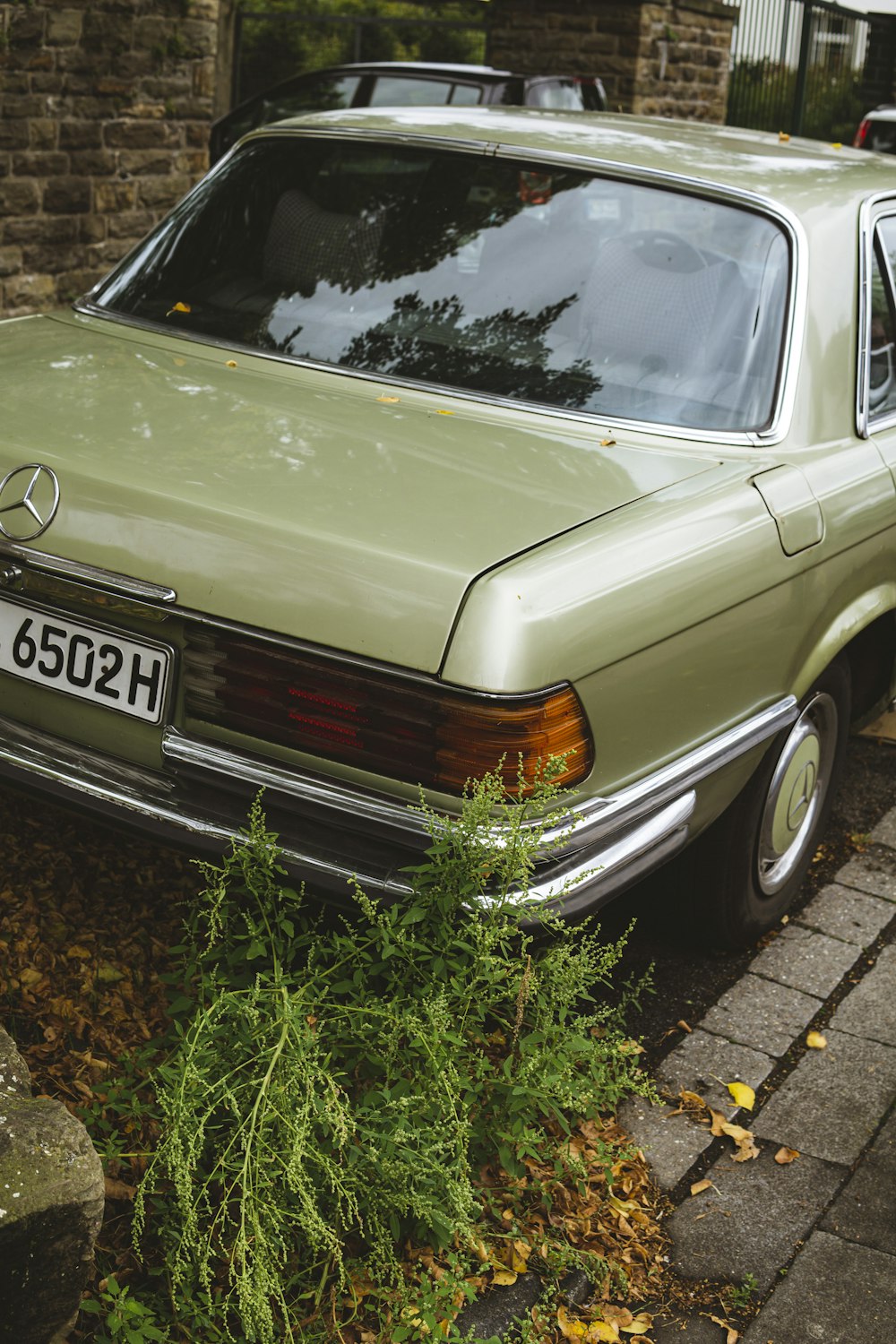 silver mercedes benz c class