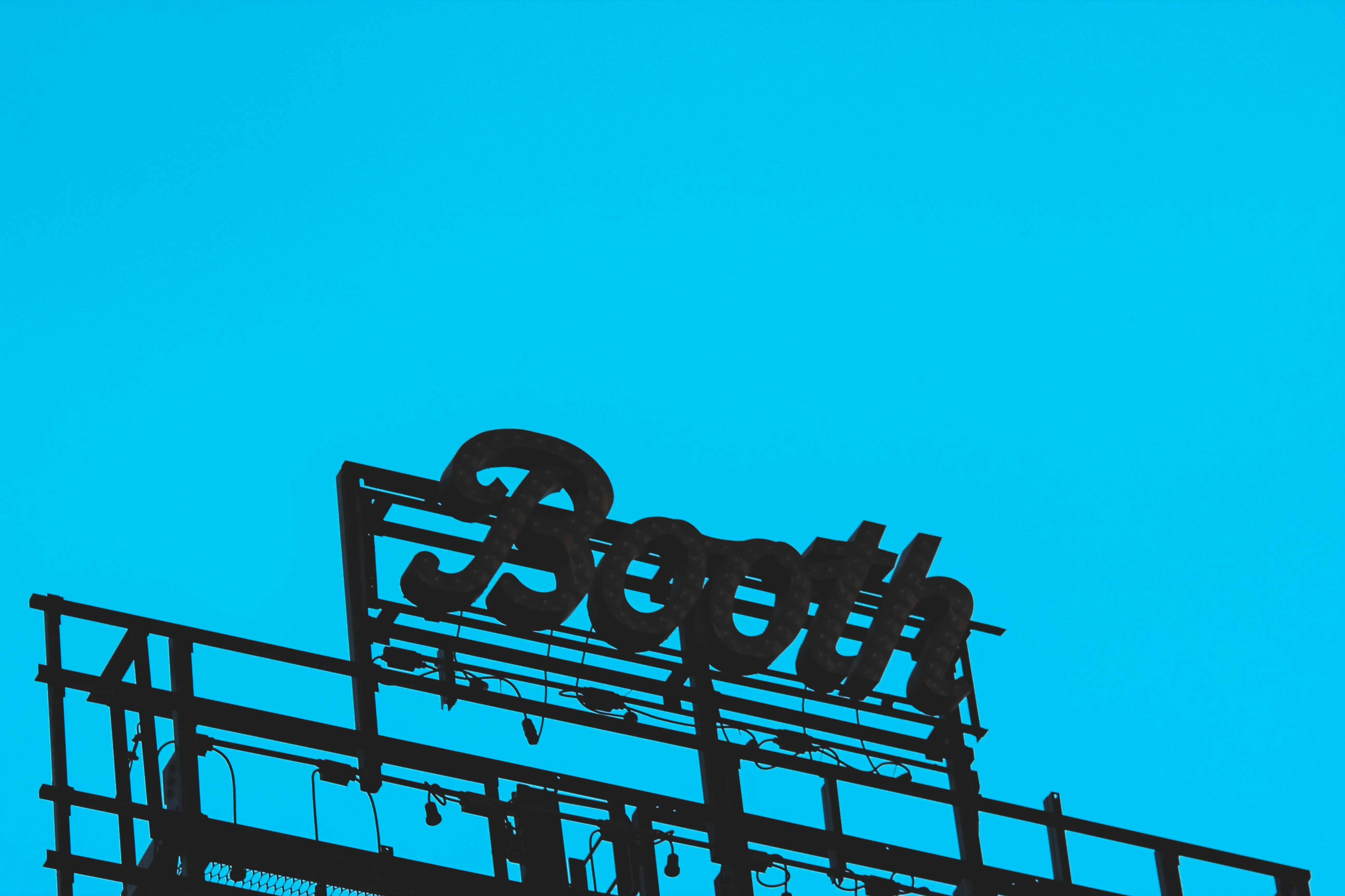 photo-1602262304763-d0c5e2d45898?ixid=M3wxMjA3fDB8MXxzZWFyY2h8Nnx8bGl2ZWNhc2lub3Nwb3J0LmNvbXxlbnwwfHx8fDE3NjM0NjA0MjV8MA\u0026ixlib=rb-4.1.0