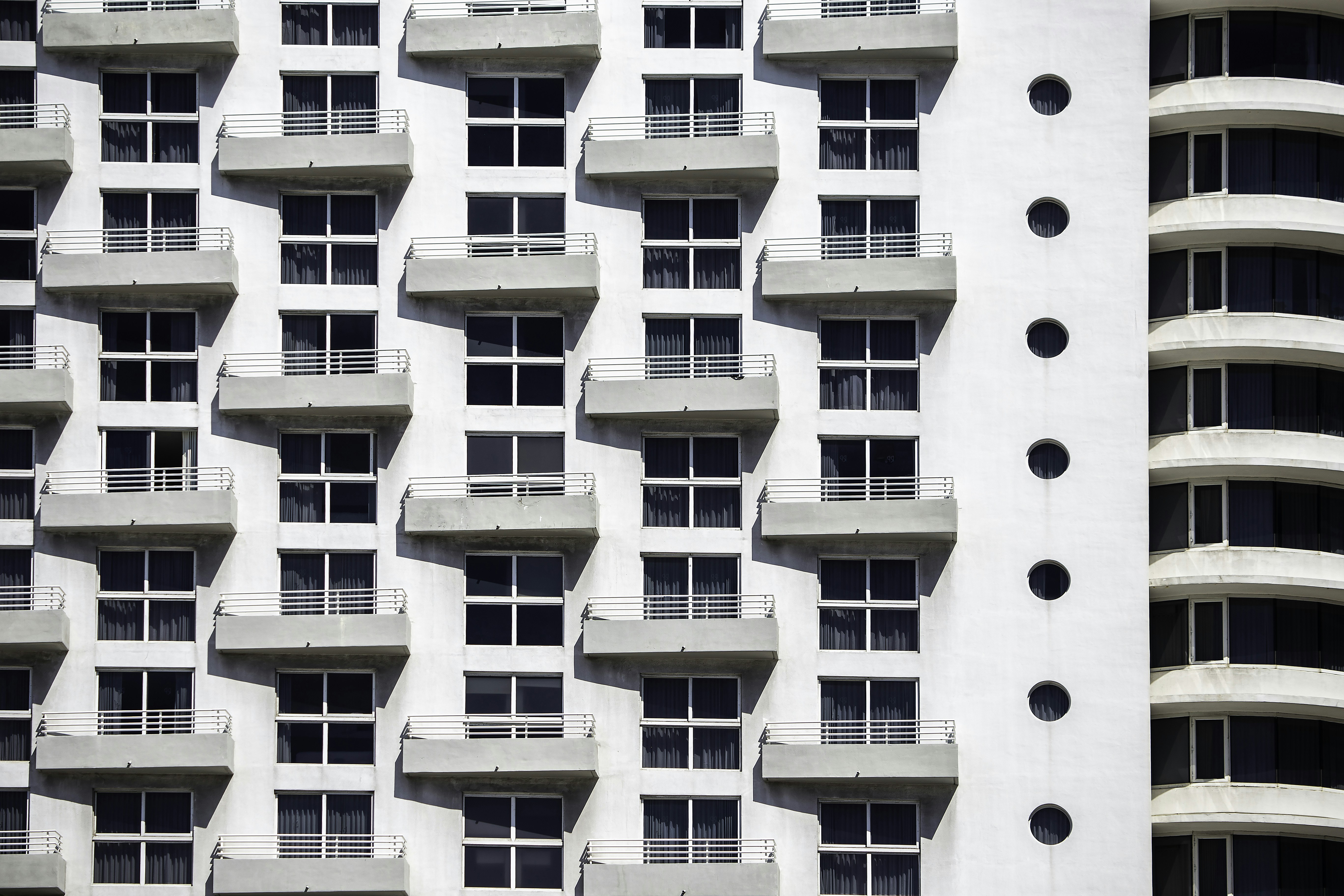 Photo by hectorfalcon