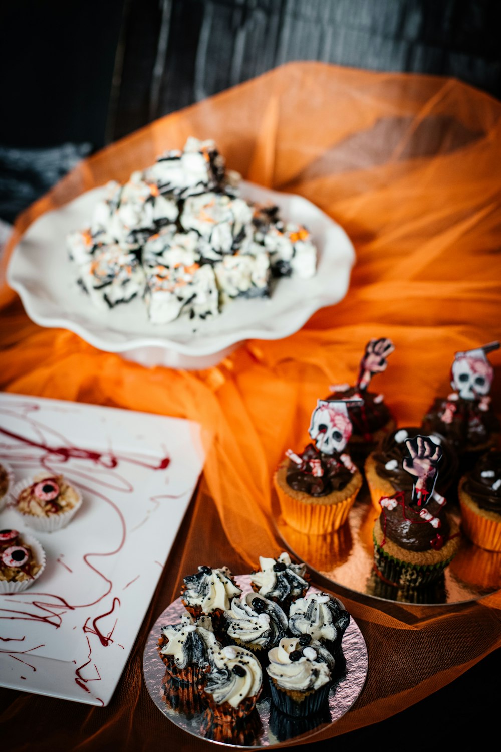 cupcakes on white ceramic plate