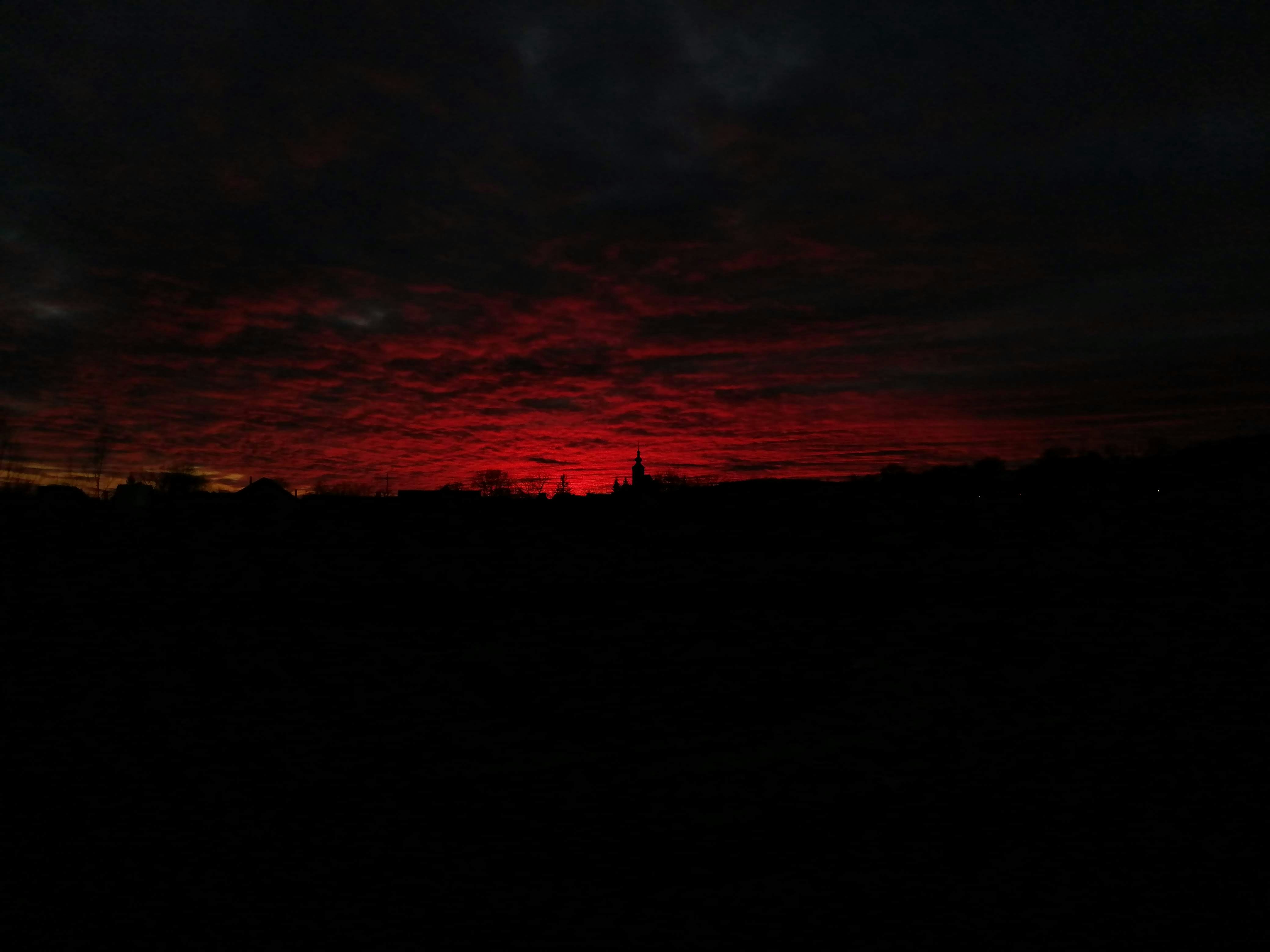 Photo by attilajanosi