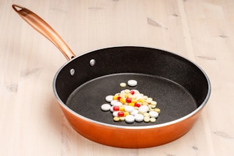 brown and black frying pan