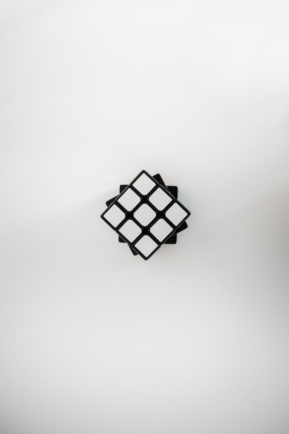 weiß-schwarz kariertes Quadrat