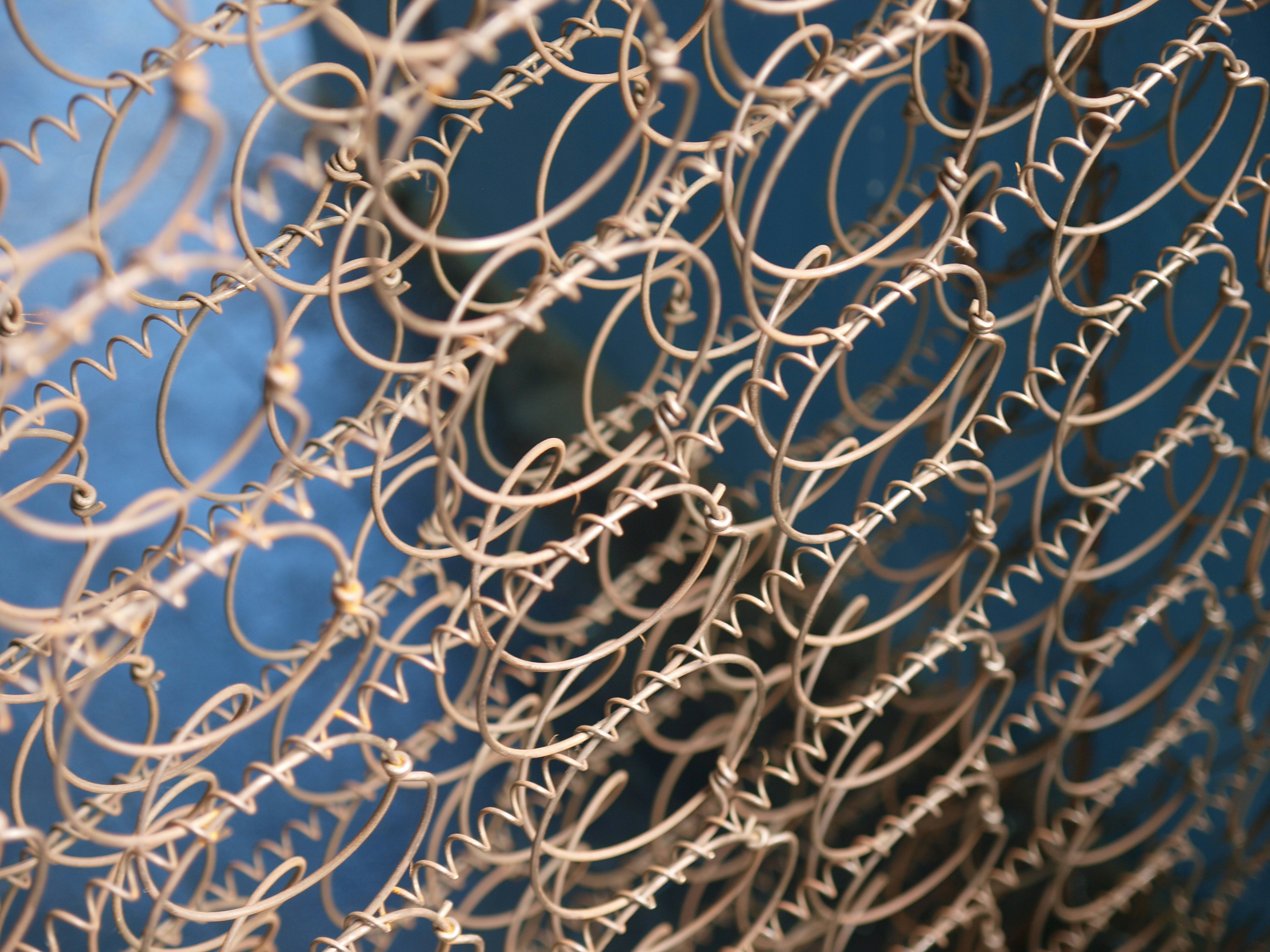 Exposed mattress springs as space divider