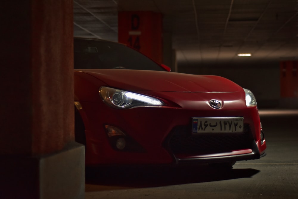 Rotes BMW M 3 Coupé