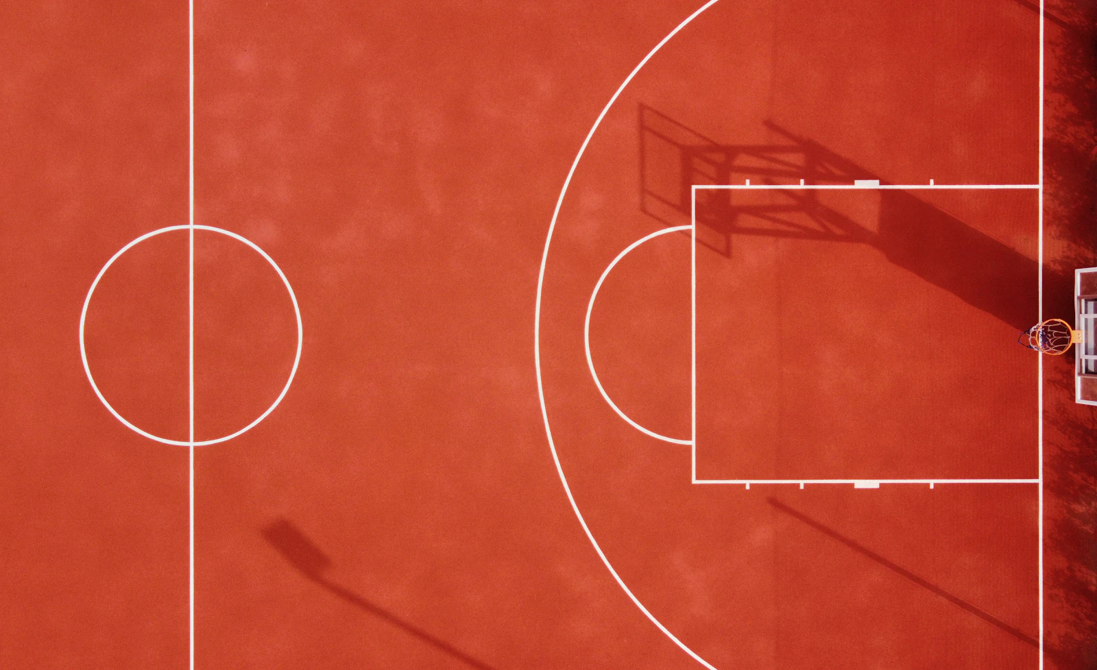 Outdoor sports court in landscape format — Photo from Unsplash