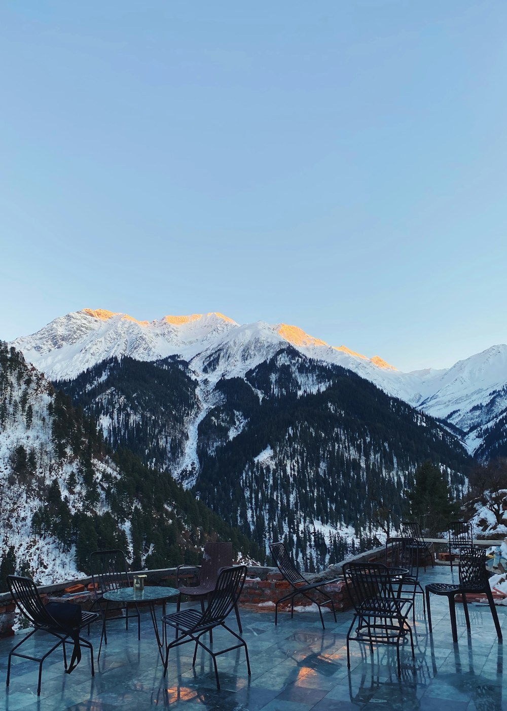 snow covered mountain during daytime