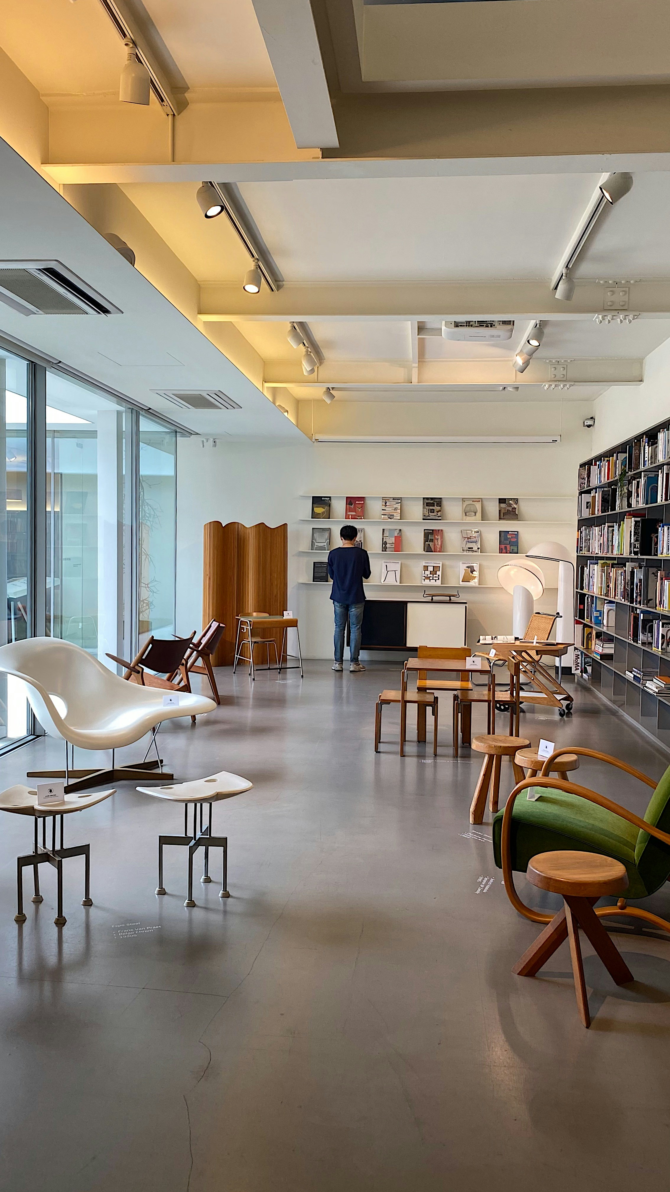 brown wooden chairs and tables inside room