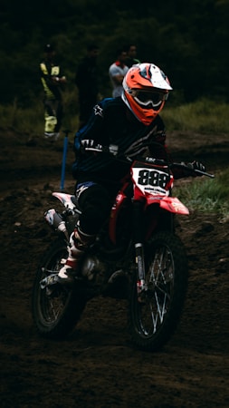 The Ultimate Guide to Motocross Gear: What Every Enthusiast Needs